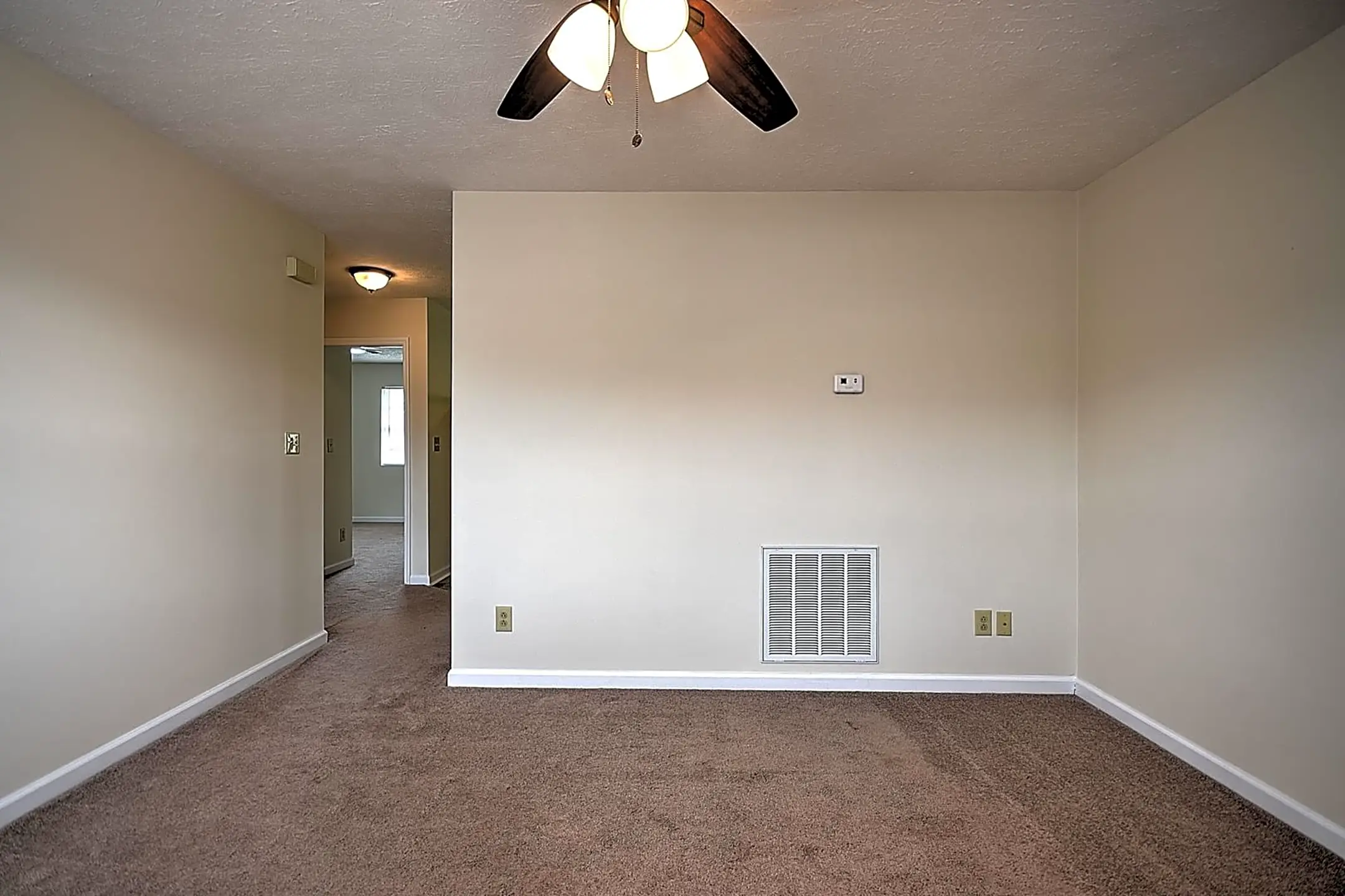 Summer Chase Apartment Homes Johnson City, TN 37601