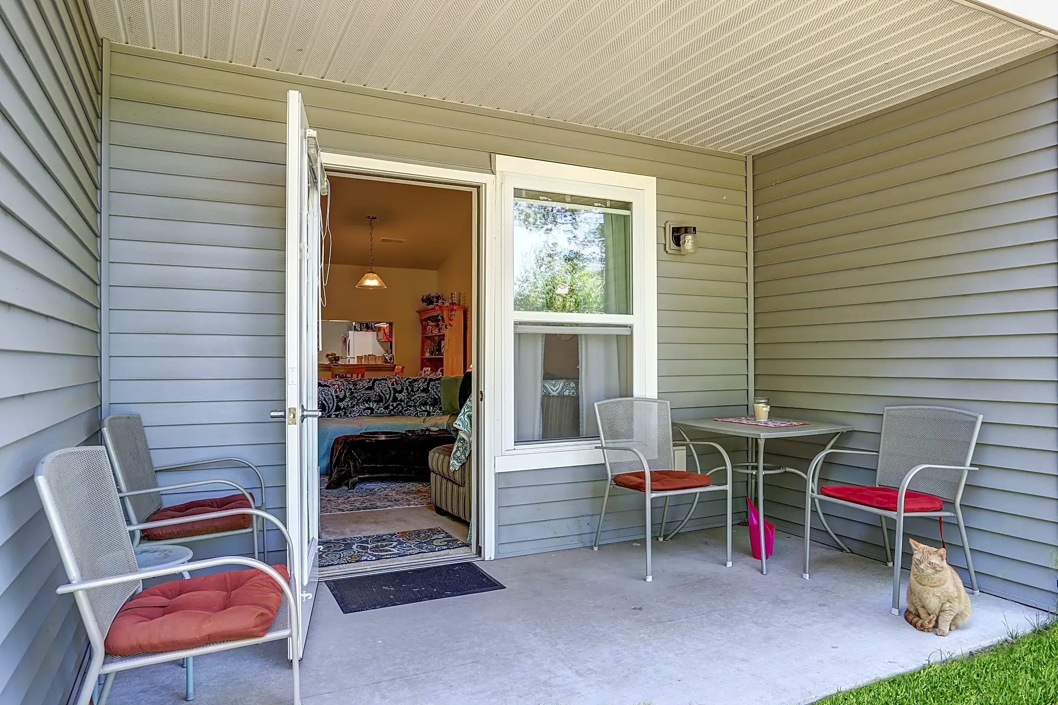 Village Glen Apartments 1336 Birch Tree Ln Traverse City, MI