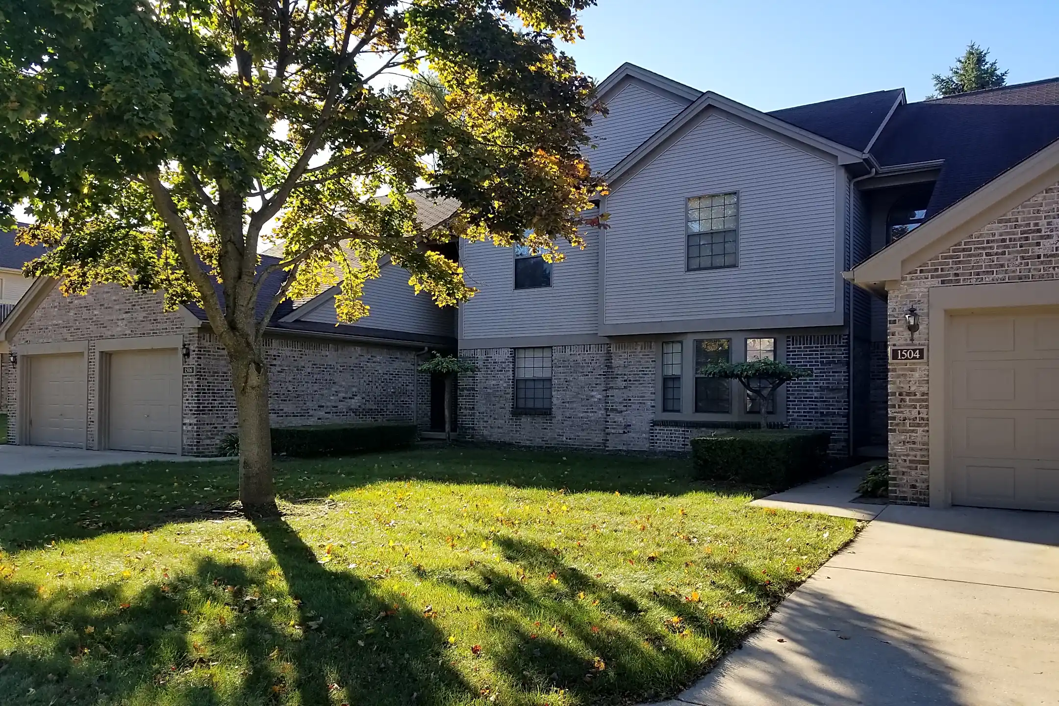 Birchwood Pointe Apartments 1500 Wood Pointe Ln Midland, MI for