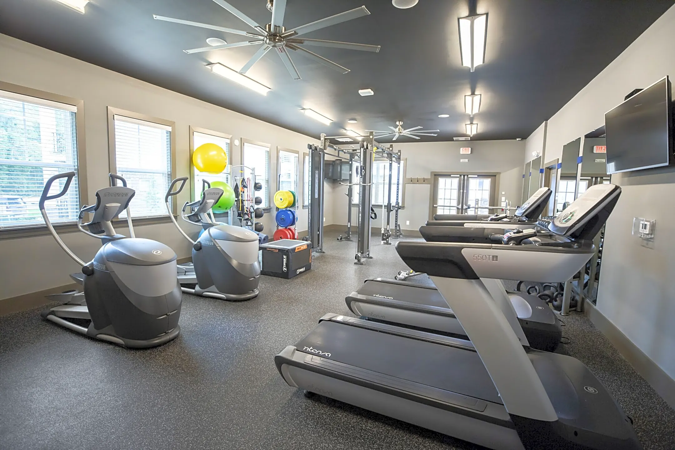 Fitness Weight Room - Country Park at Tall Oaks - Greensboro, NC