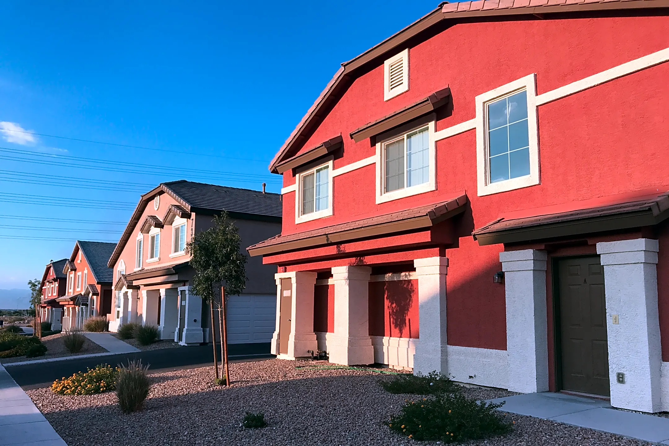 The Springs Townhomes Apartments - Las Vegas, NV 89113