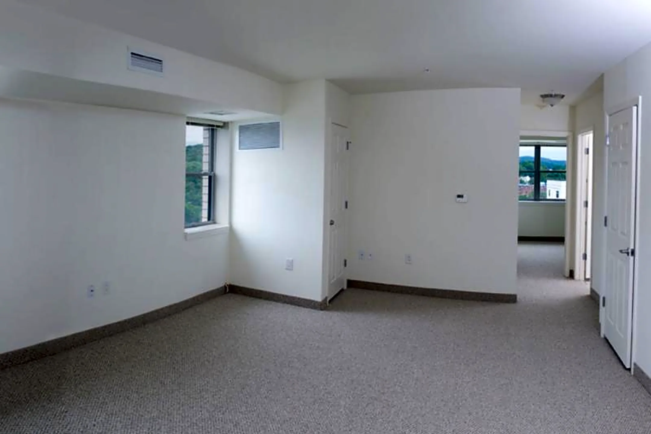 River Pointe at Drum Hill 100 Ringgold St Peekskill, NY Apartments