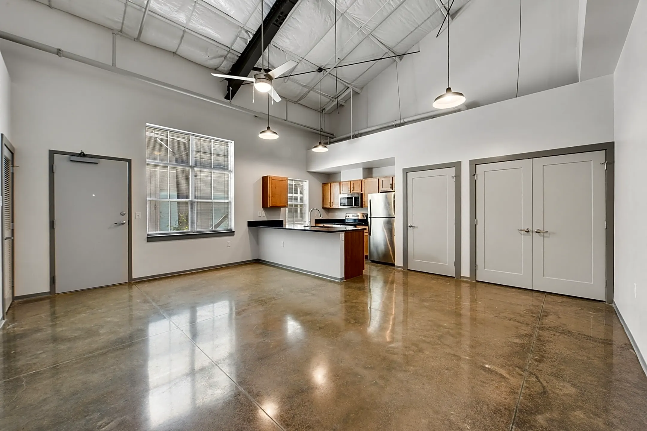 Bottle Art Lofts Apartments Lafayette, LA 70501