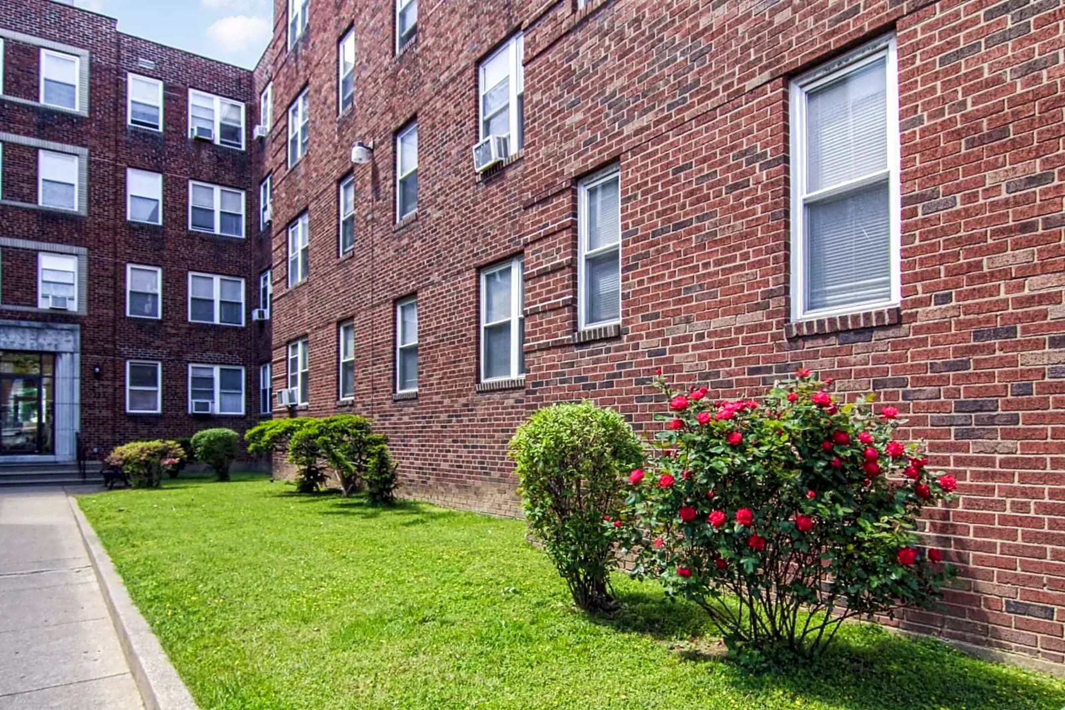 Long Lane Apartments 160 Long Ln Upper Darby PA For Rent Rent   F8ebcb85b9245b7b860b5e3503af3b67