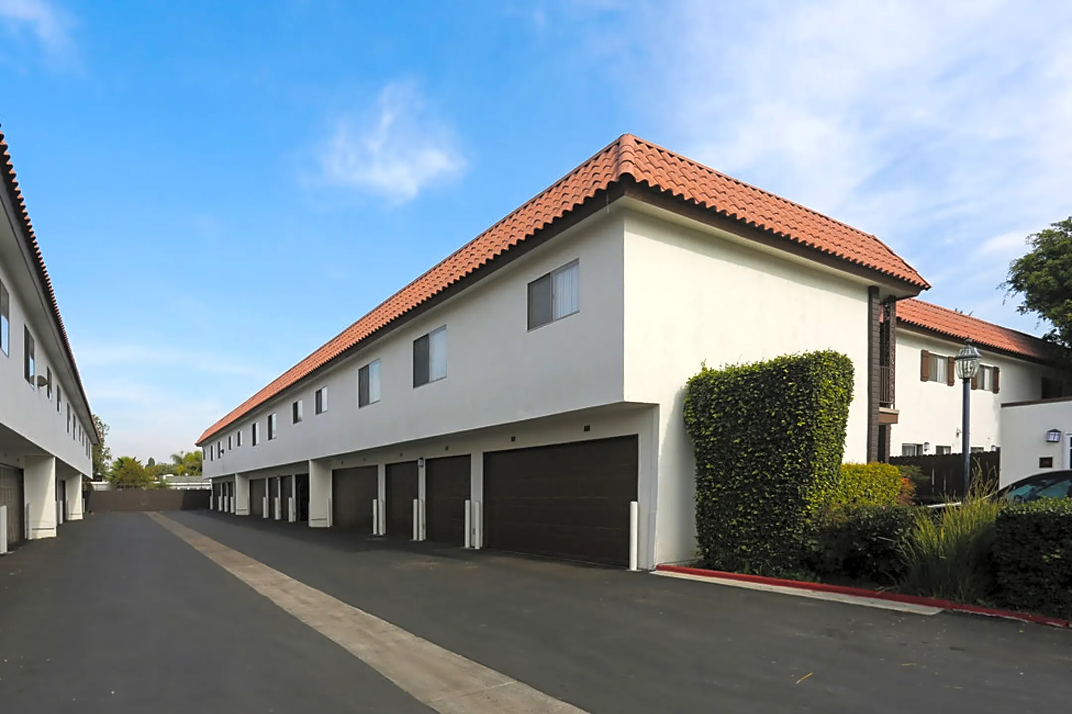 Building - The Courtyards At South Coast - Santa Ana, CA