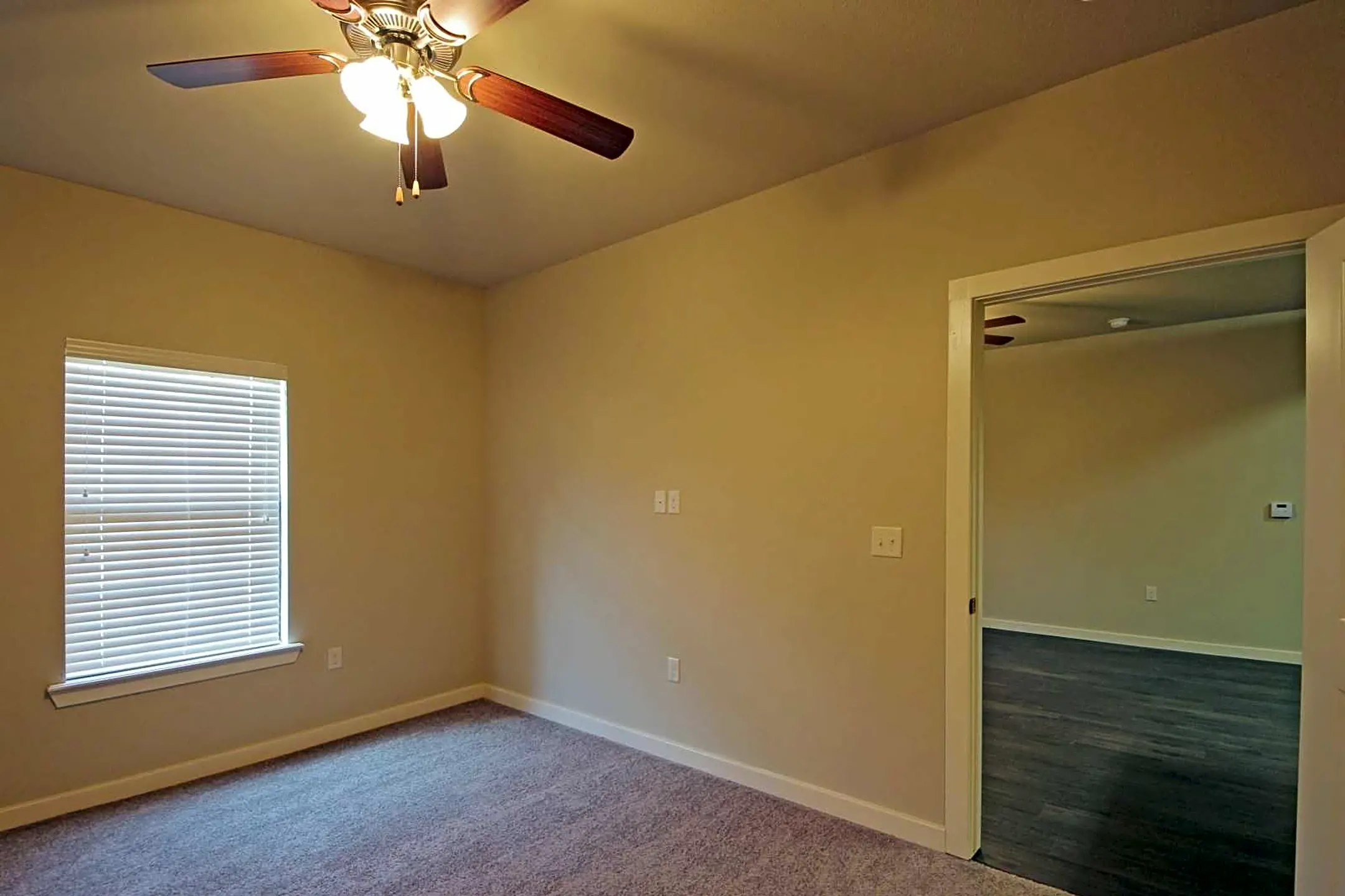 Reserve at Chaffee Crossing Apartments - Fort Smith, AR 72916