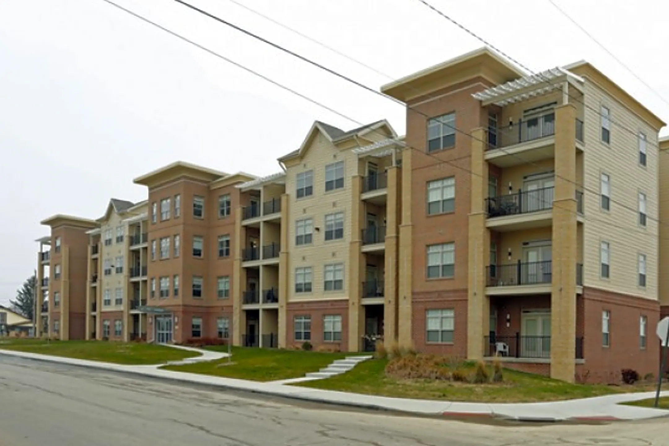 Collingwood Green 800 Division St Toledo, OH Townhomes for Rent Rent.