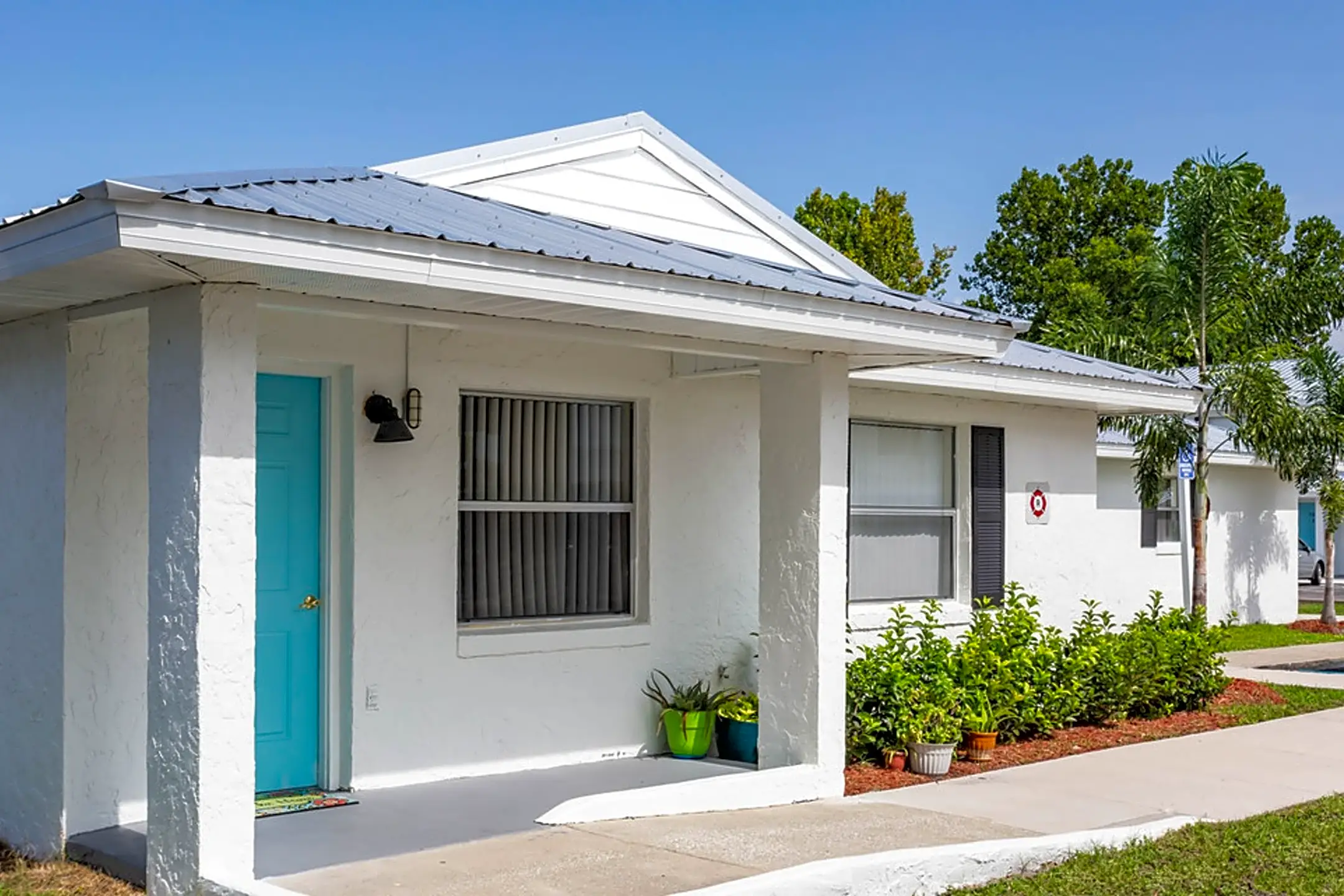 City Walk Villas Apartments Mount Dora, FL 32757