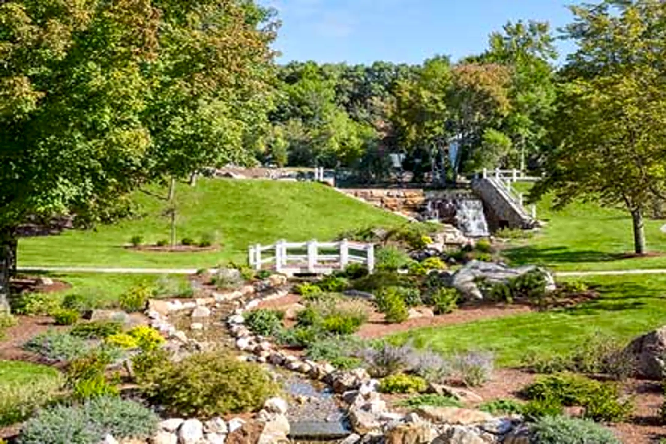 Waterfall Hills At Canton Apartments - Canton, MA 02021