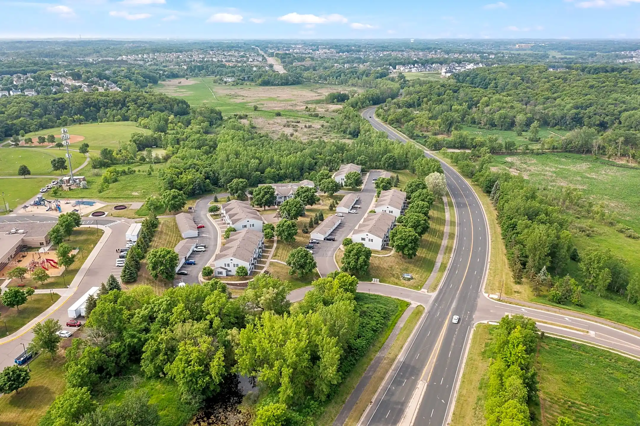 Silvan Townhomes 6876 Vicksburg Ln N Maple Grove, MN Townhomes for