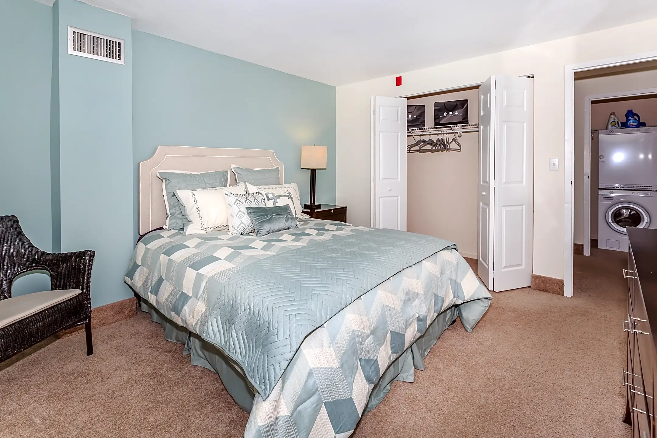 Broadmoor Hamden, CT 06514