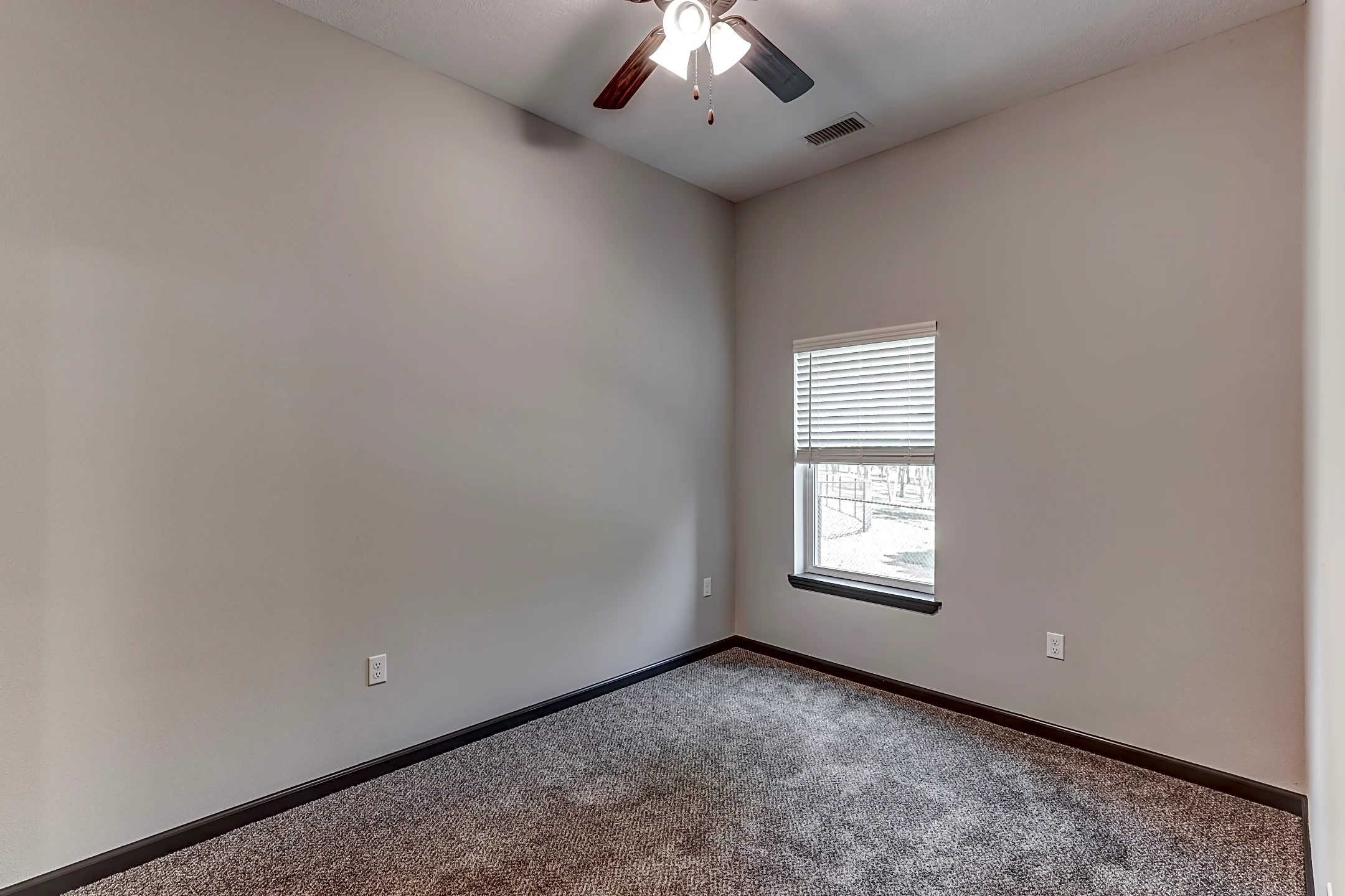 The Crossings at East Cherry - 3080 E Cherry Street | Springfield, MO ...