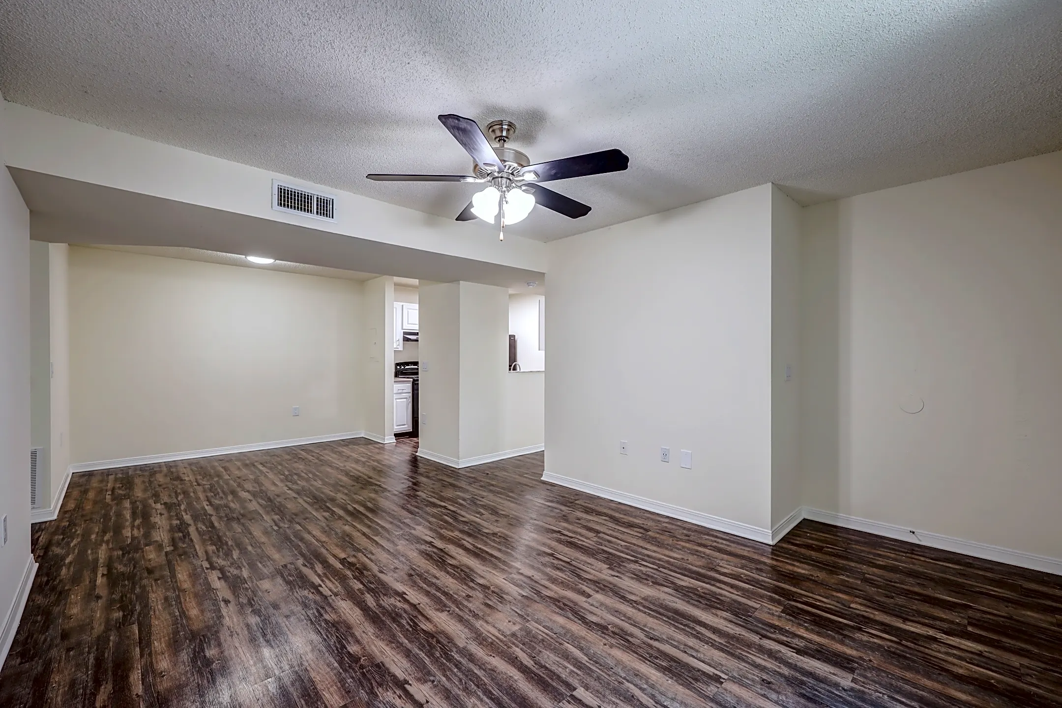 Greenwich Green Gainesville, FL 32608