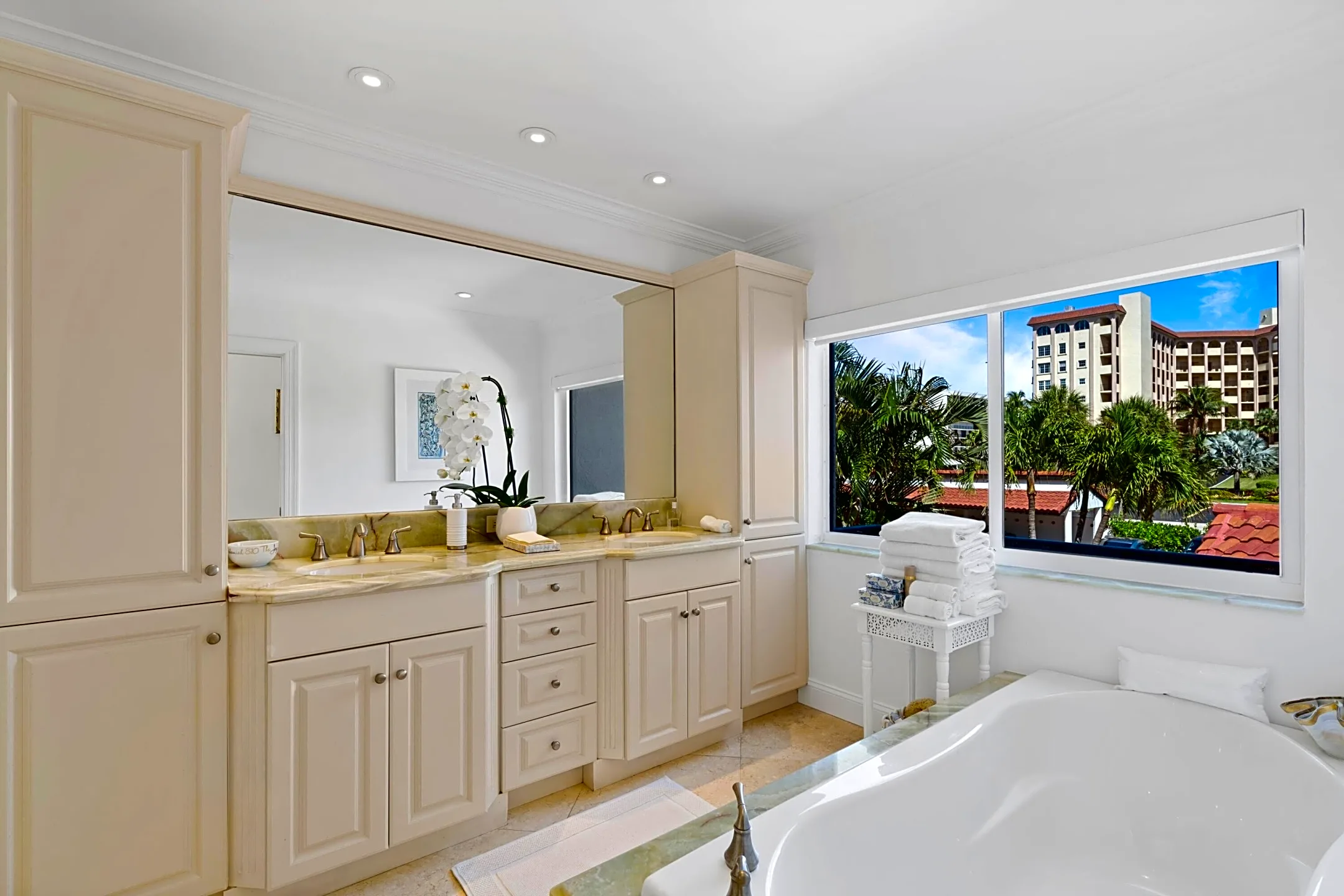 Bathroom - 3474 S Ocean Blvd #0014 - Palm Beach, FL