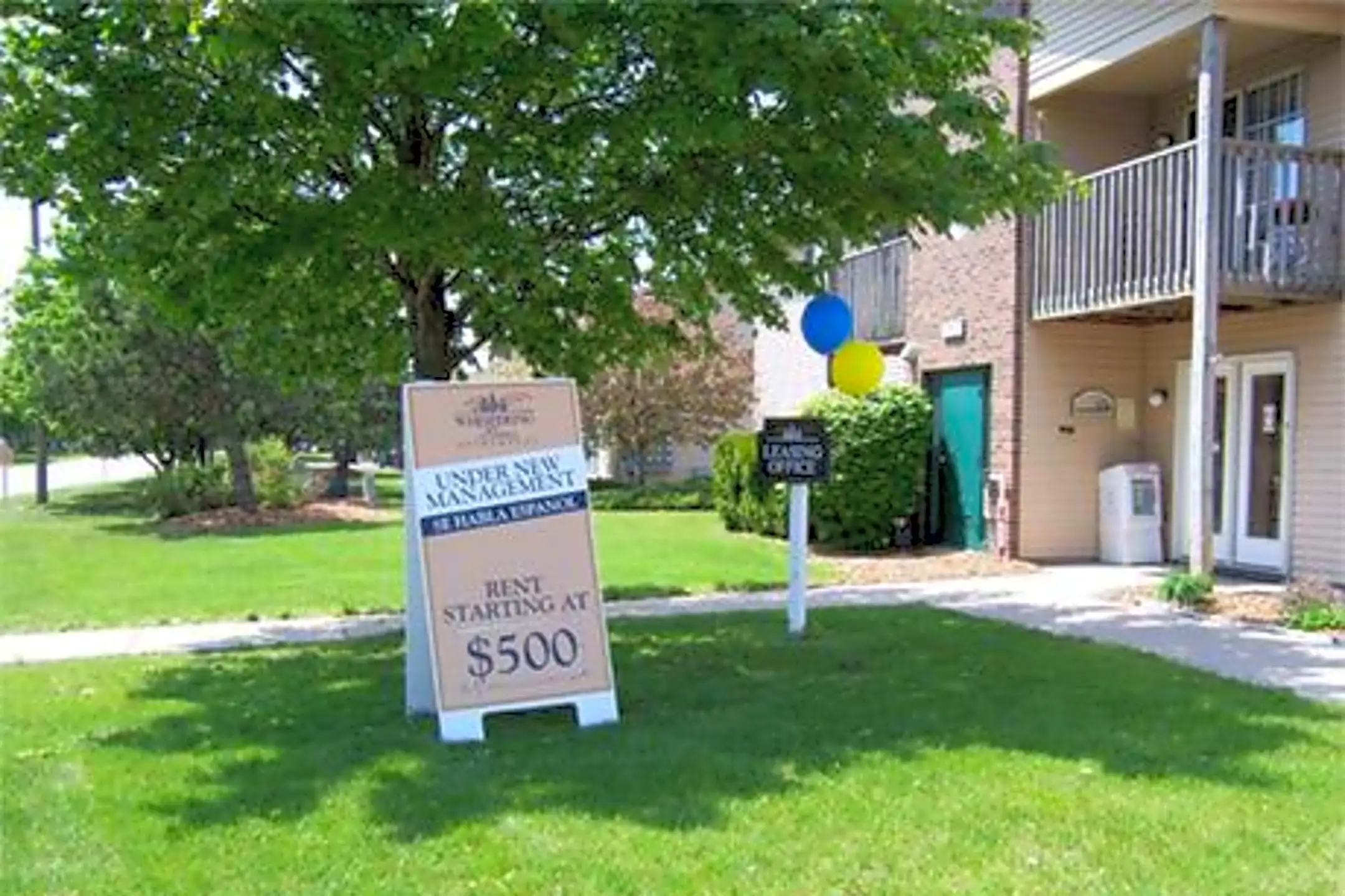 Whispering Pines Apartments 13645 Westwood Ln Holland, MI