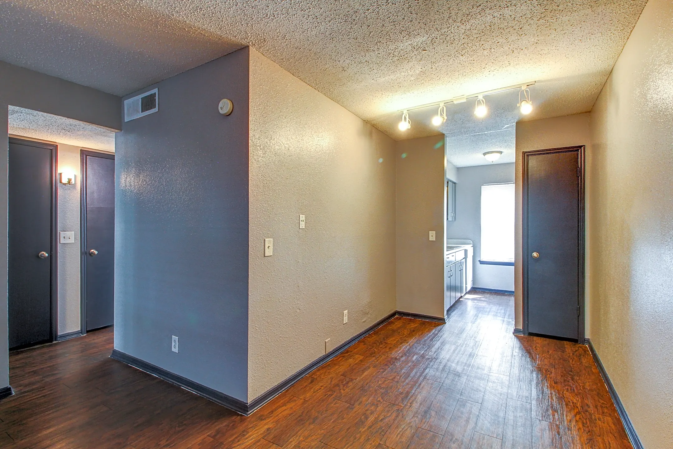 Norman Creek 300 Hal Muldrow Dr Norman, OK Apartments for Rent Rent.