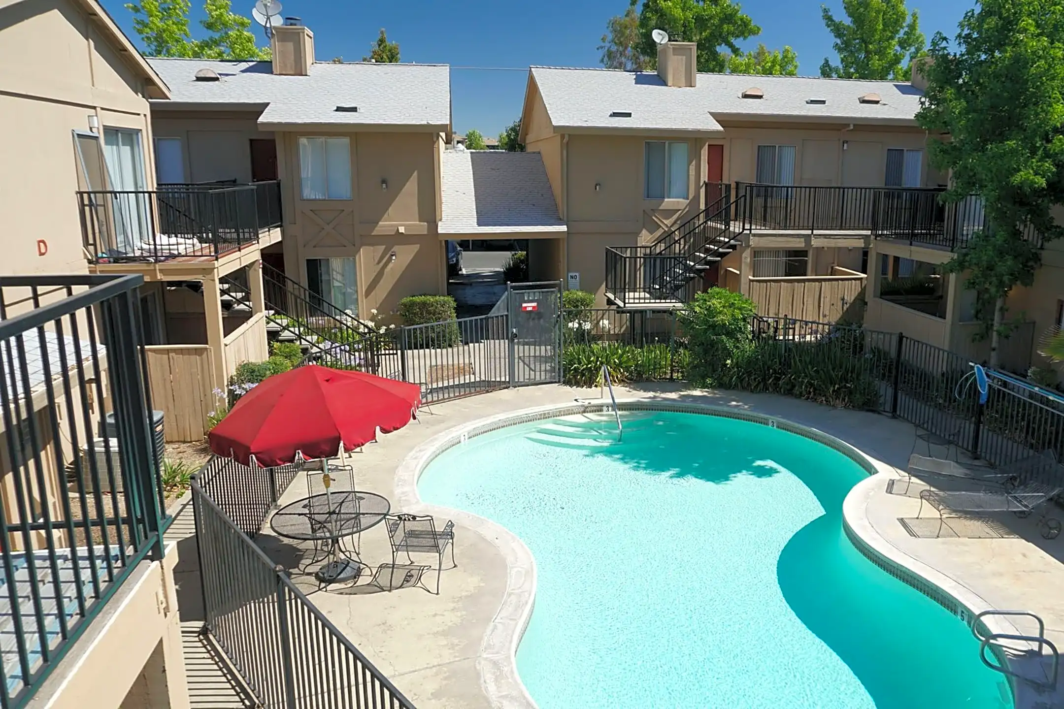 Garfield Court Apartments Sacramento, CA 95841