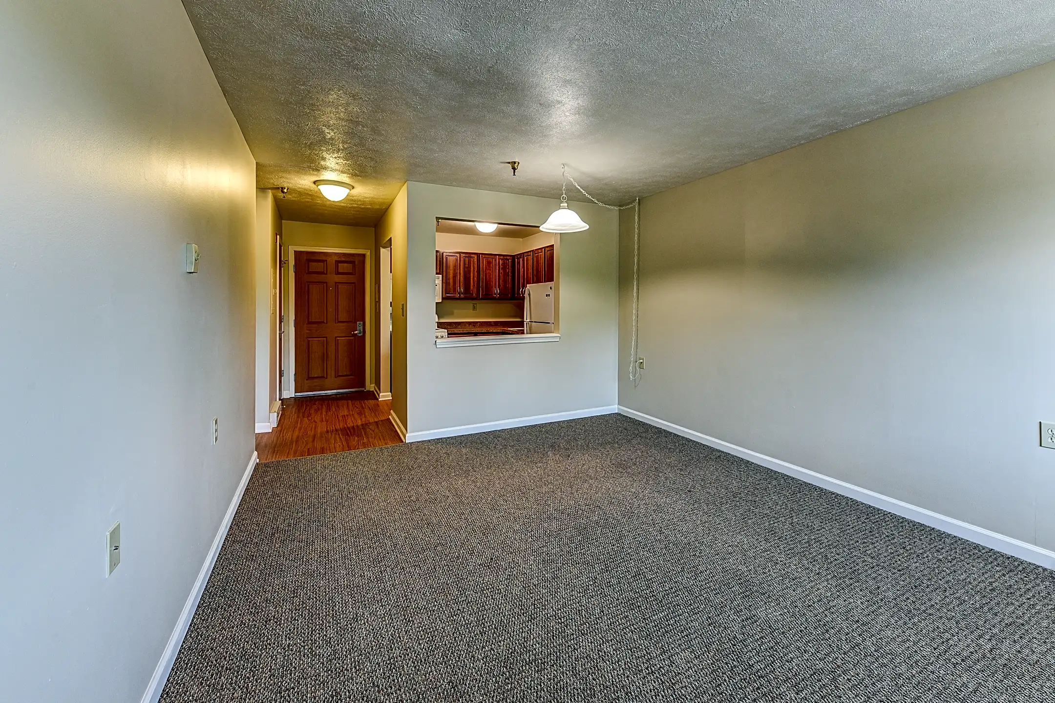 Charleston Court Apartments 101 E Columbus Rd South Charleston, OH