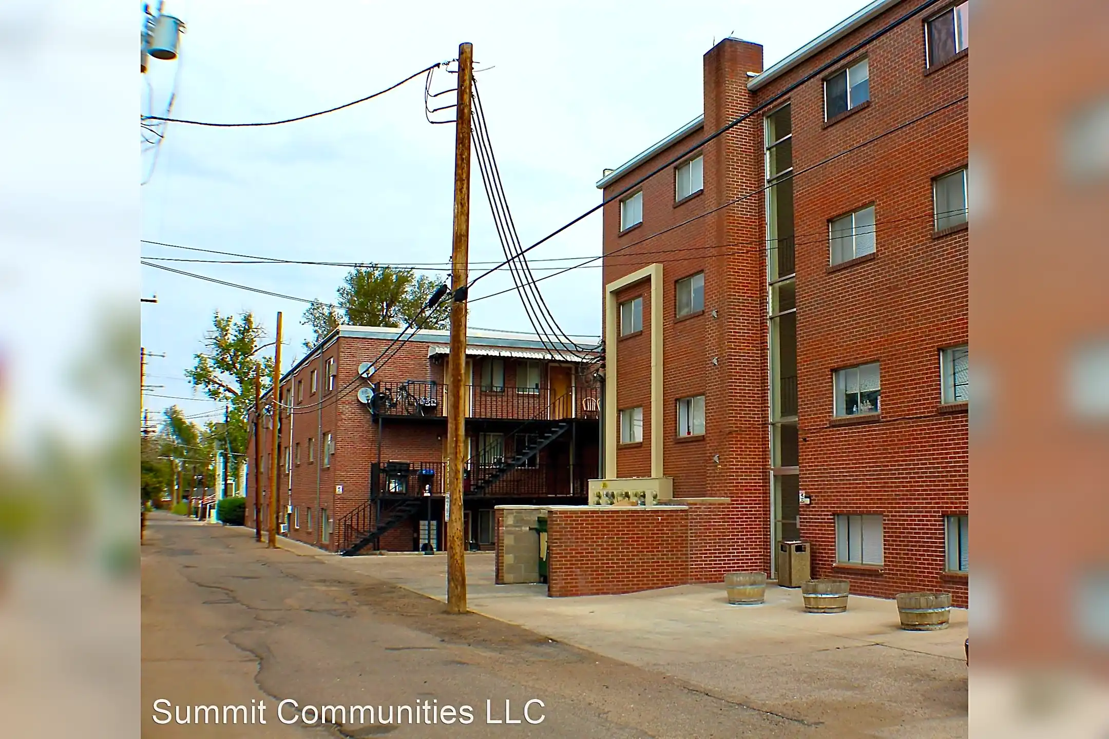 Knight Apartments and Sunlight Townhomes located in historic downtown
