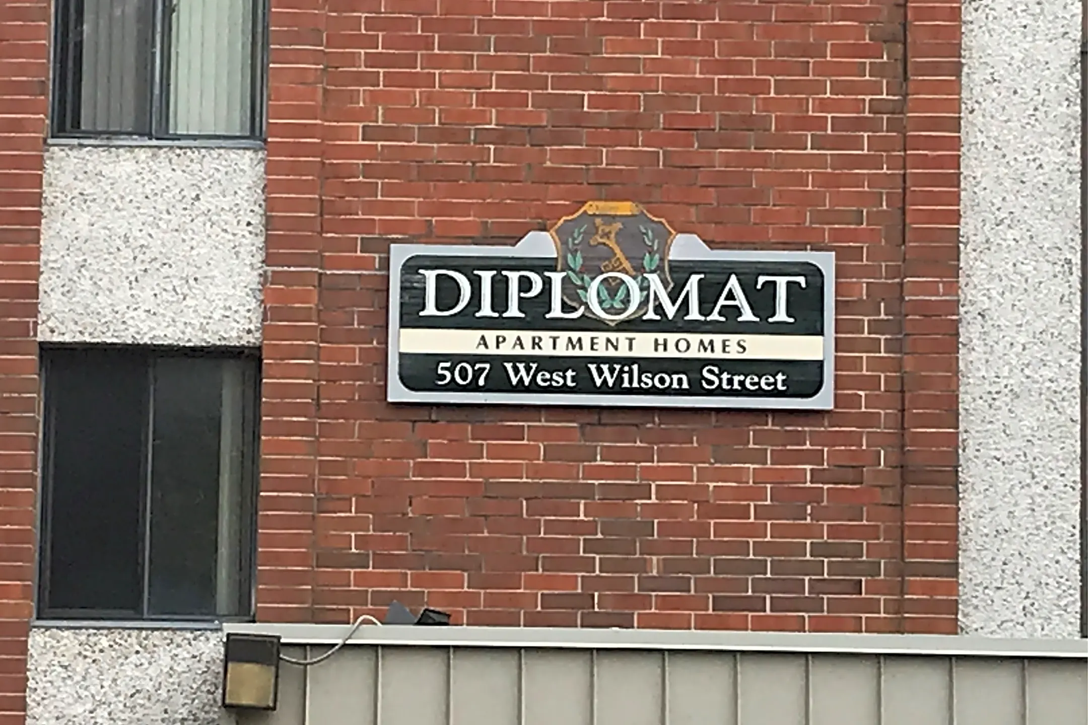 Diplomat Apartments Madison Wi