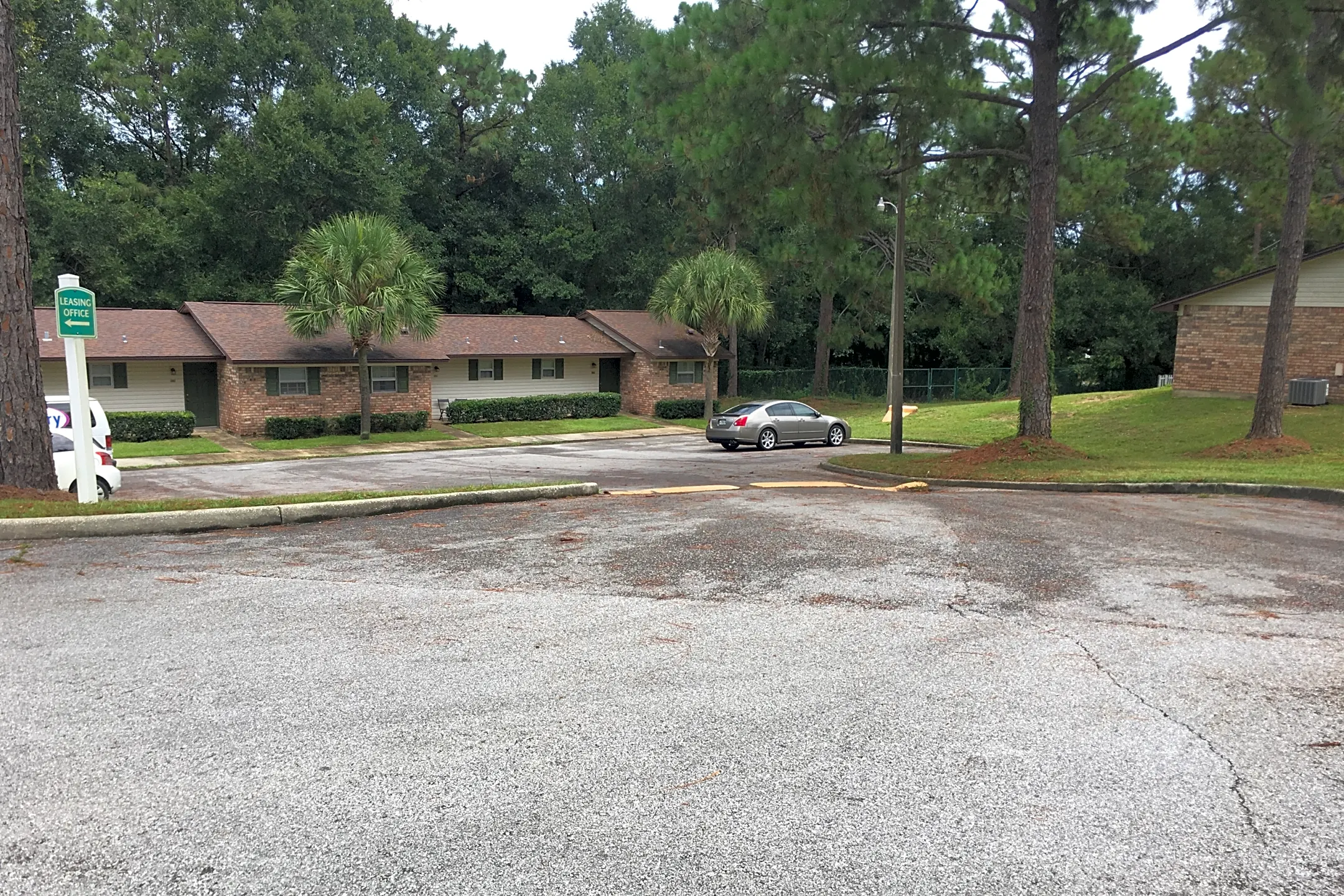 Sugar Hill Apartments - Pensacola, FL 32514