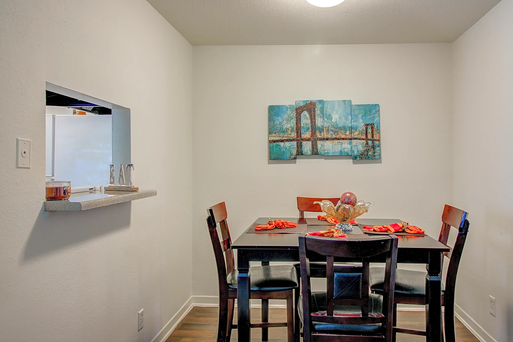 Gia at Spring Branch 1521 Sherwood Forest St Houston, TX Apartments