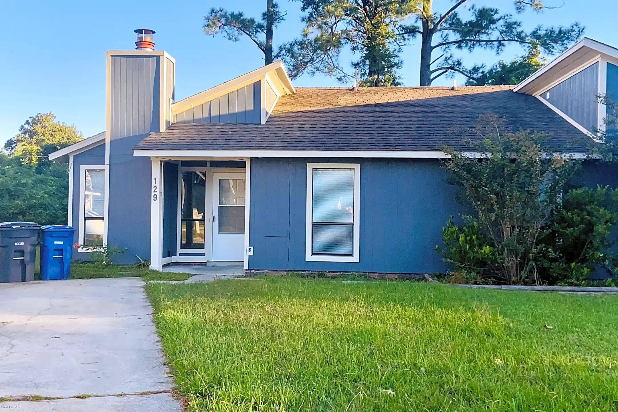 129 Village Cir Houses Jacksonville, NC 28546