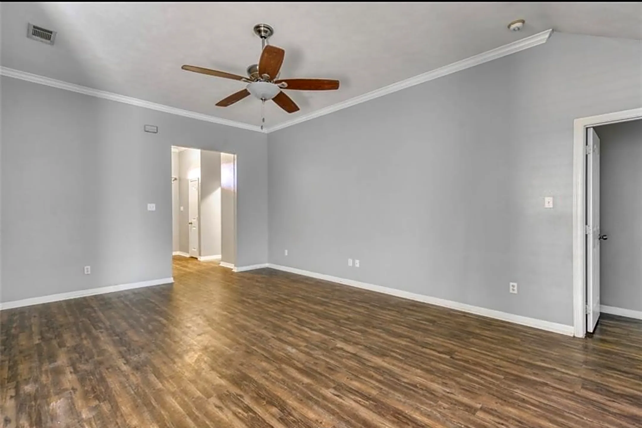 2406 Trace Meadows - College Station, TX