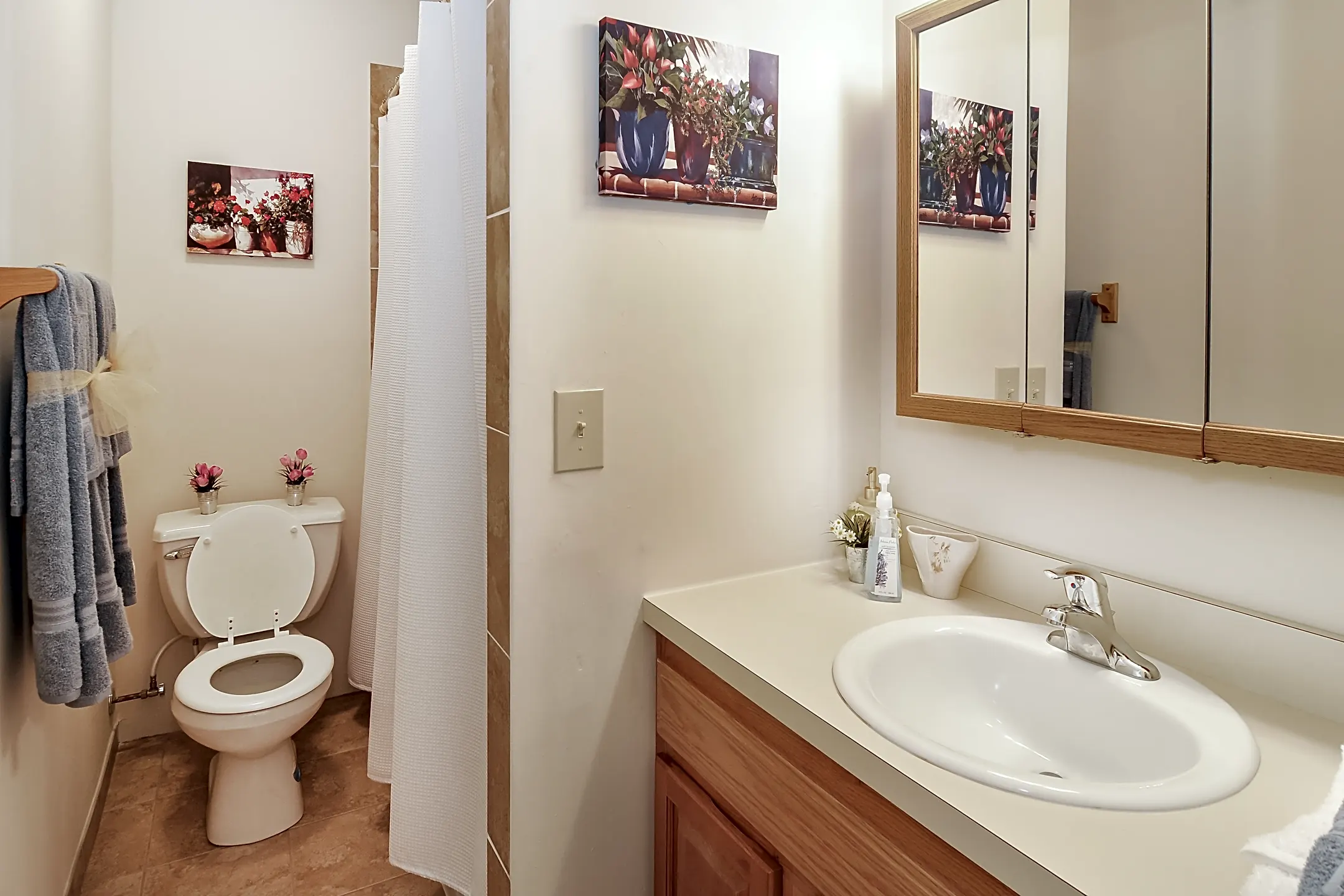 Olde East Townhouses Farmhouse Lane Building M Morristown, NJ Apartments for Rent Rent.