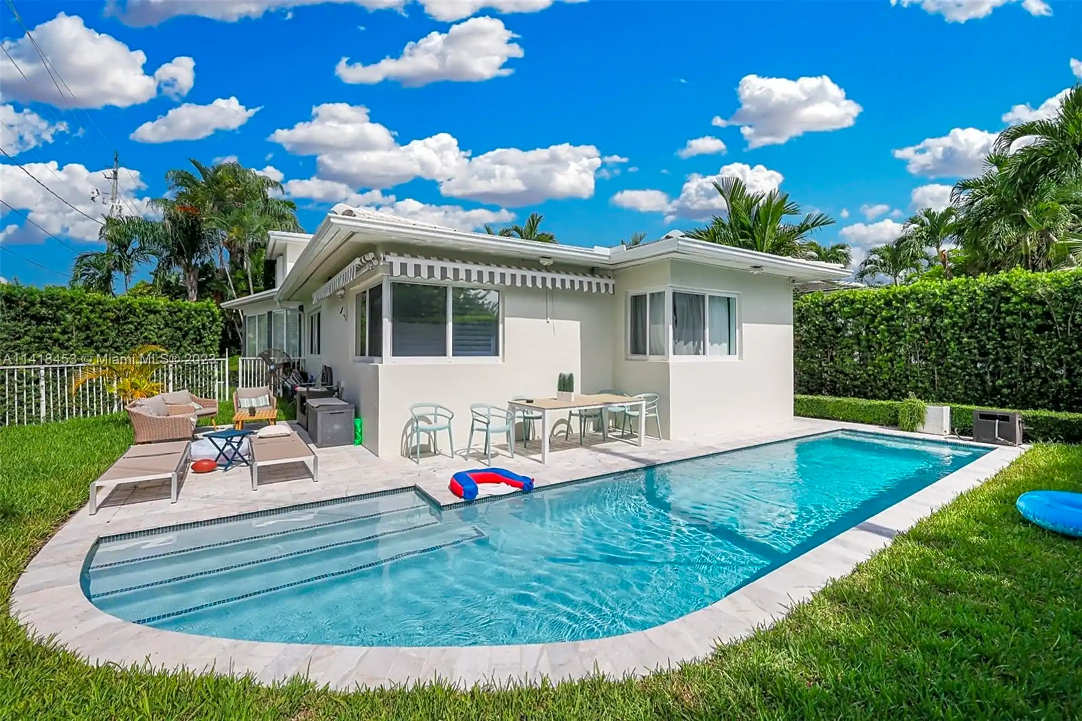 801 90th St #801 - Surfside, FL