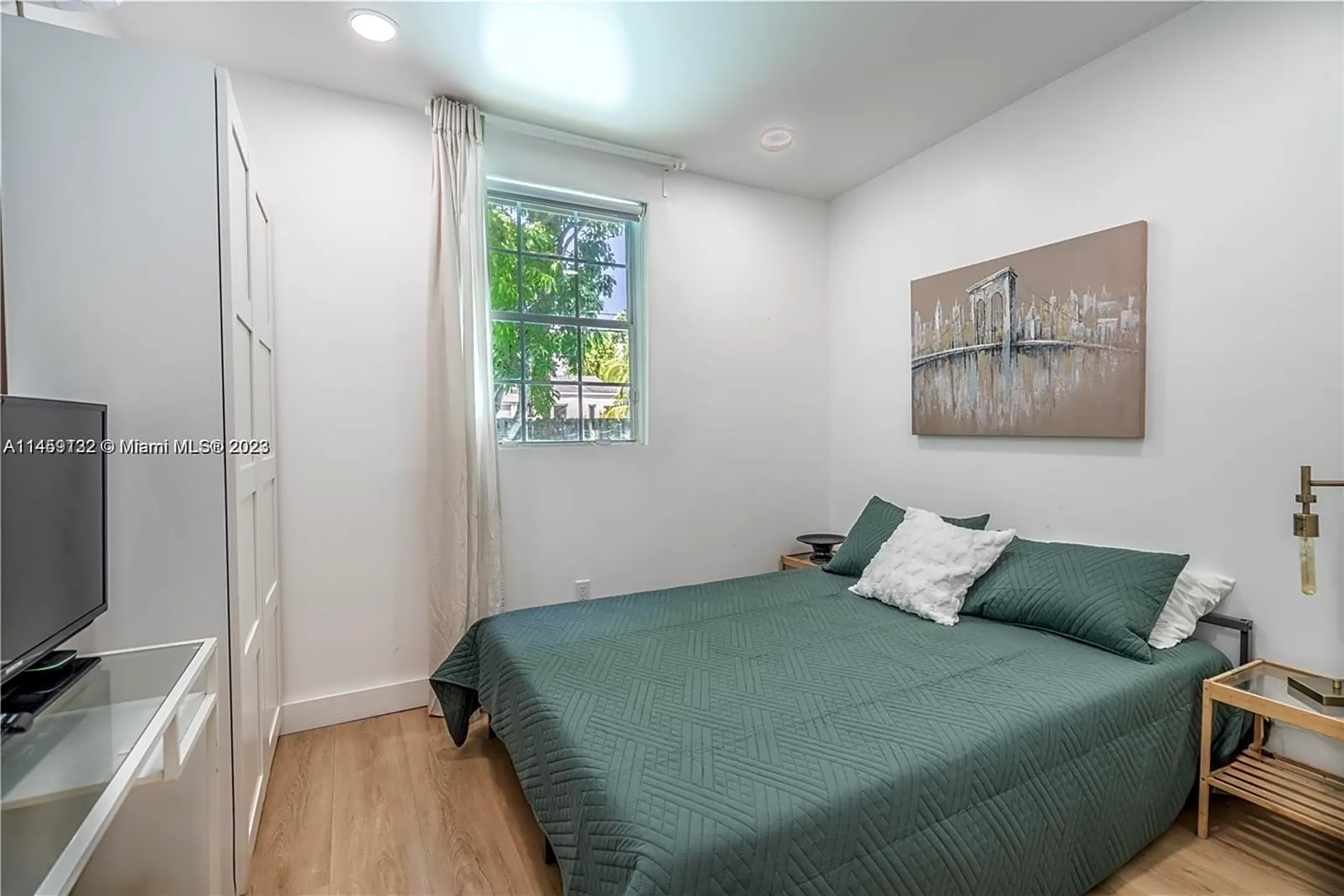 Bedroom - 4560 Post Ave - Miami Beach, FL