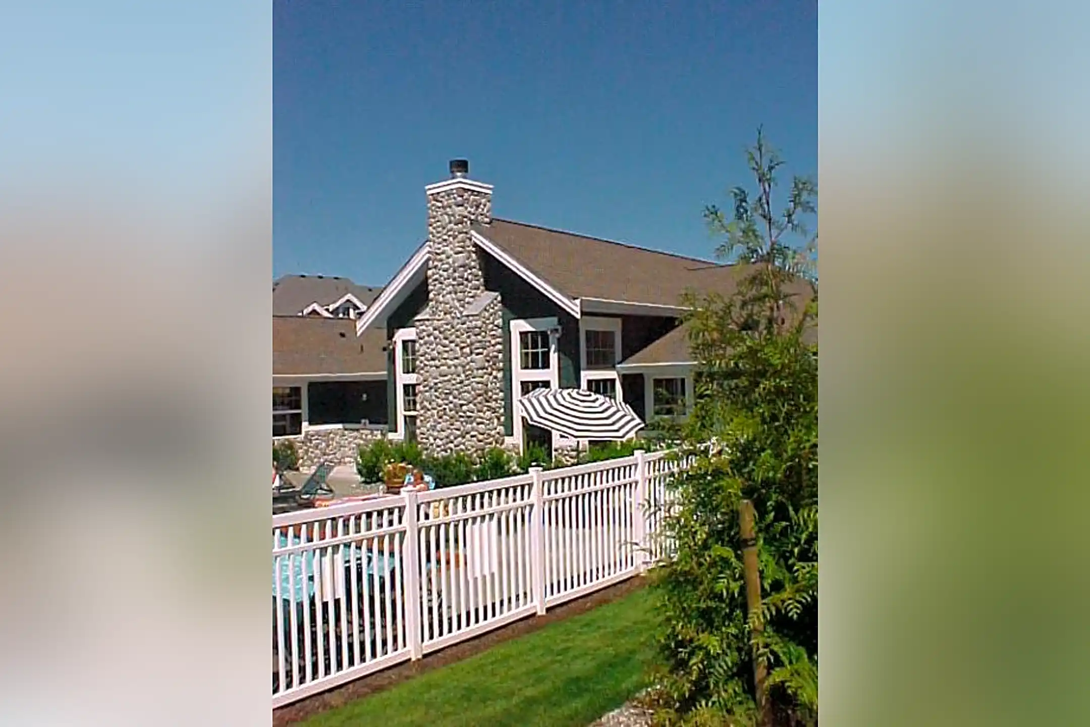 Echo Ridge Apartments 34907 SE Kinsey St Snoqualmie, WA Apartments