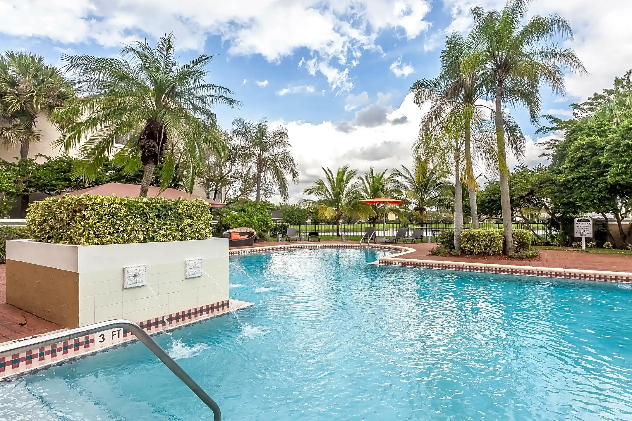 Valencia at Doral Doral, FL 33178