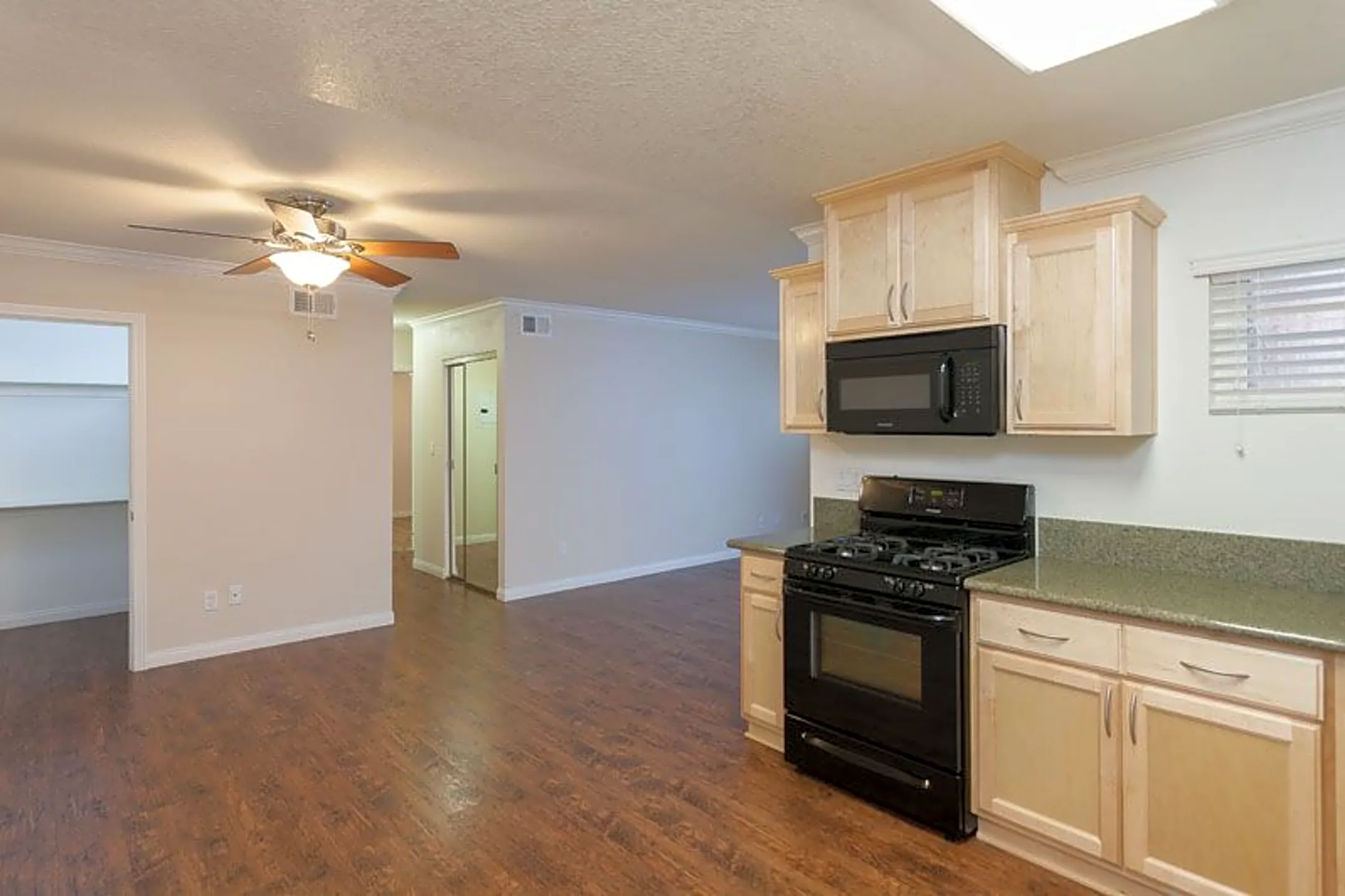 Kitchen - Solara - Garden Grove, CA