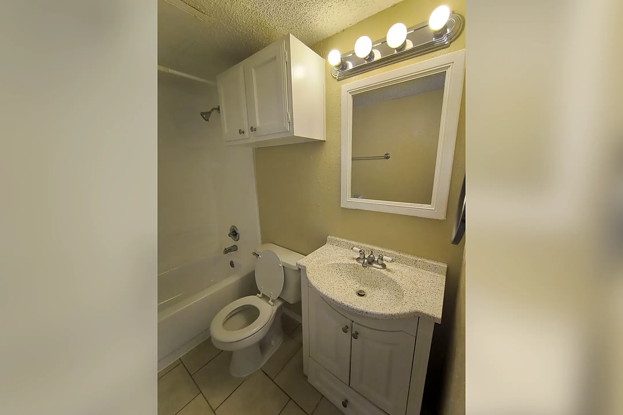 Plaza Verde Condos for Rent Condos Houston, TX 77038