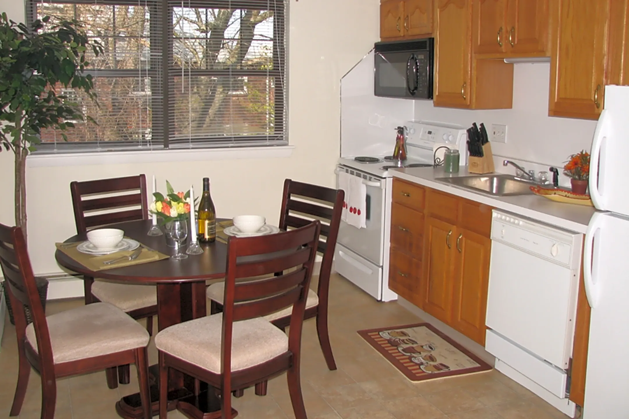 River Drive Apartments Danvers, MA 01923