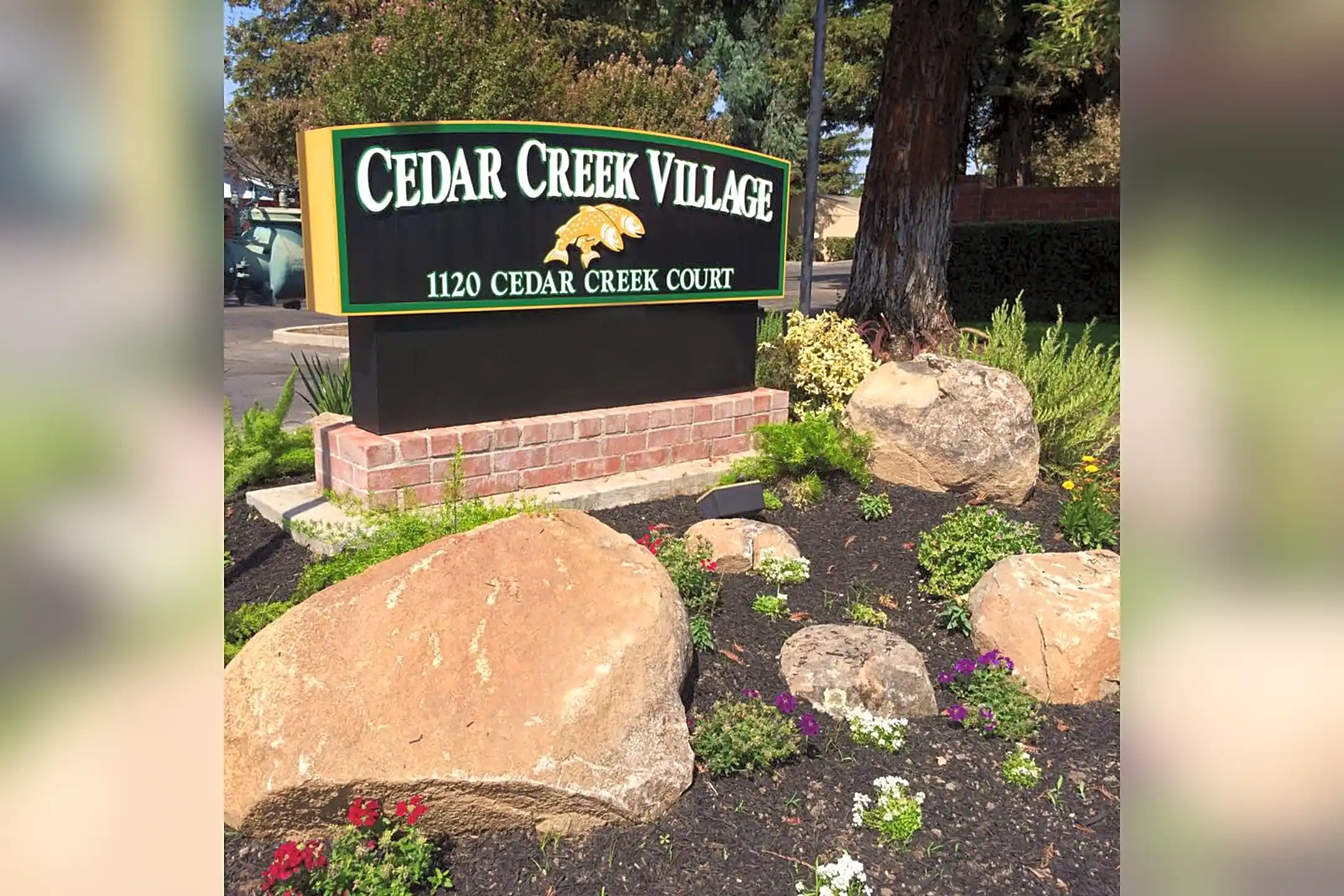 Cedar Creek Village 1120 Cedar Creek Ct Modesto, CA Apartments for
