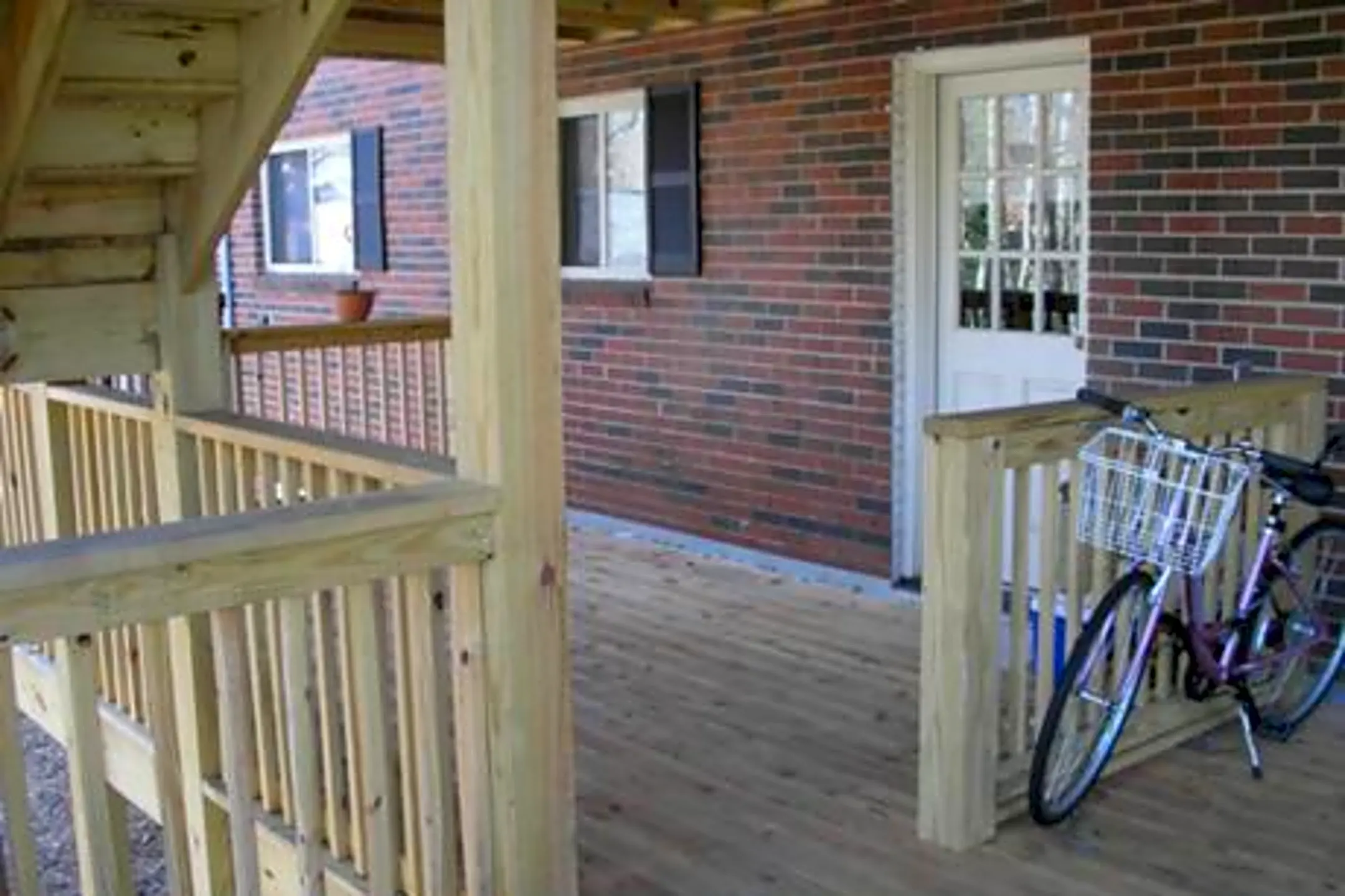 Oakview Gardens Apartments 711 Oakview Rd Decatur, GA Apartments