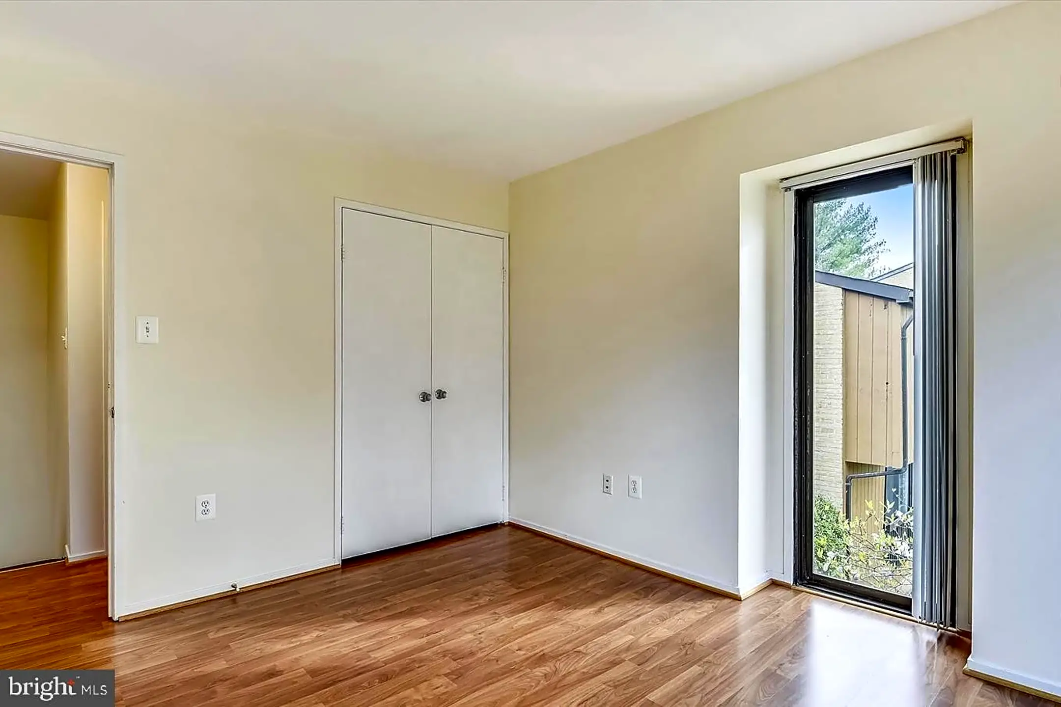 Bedroom - 9068 Blarney Stone Dr - Springfield, VA