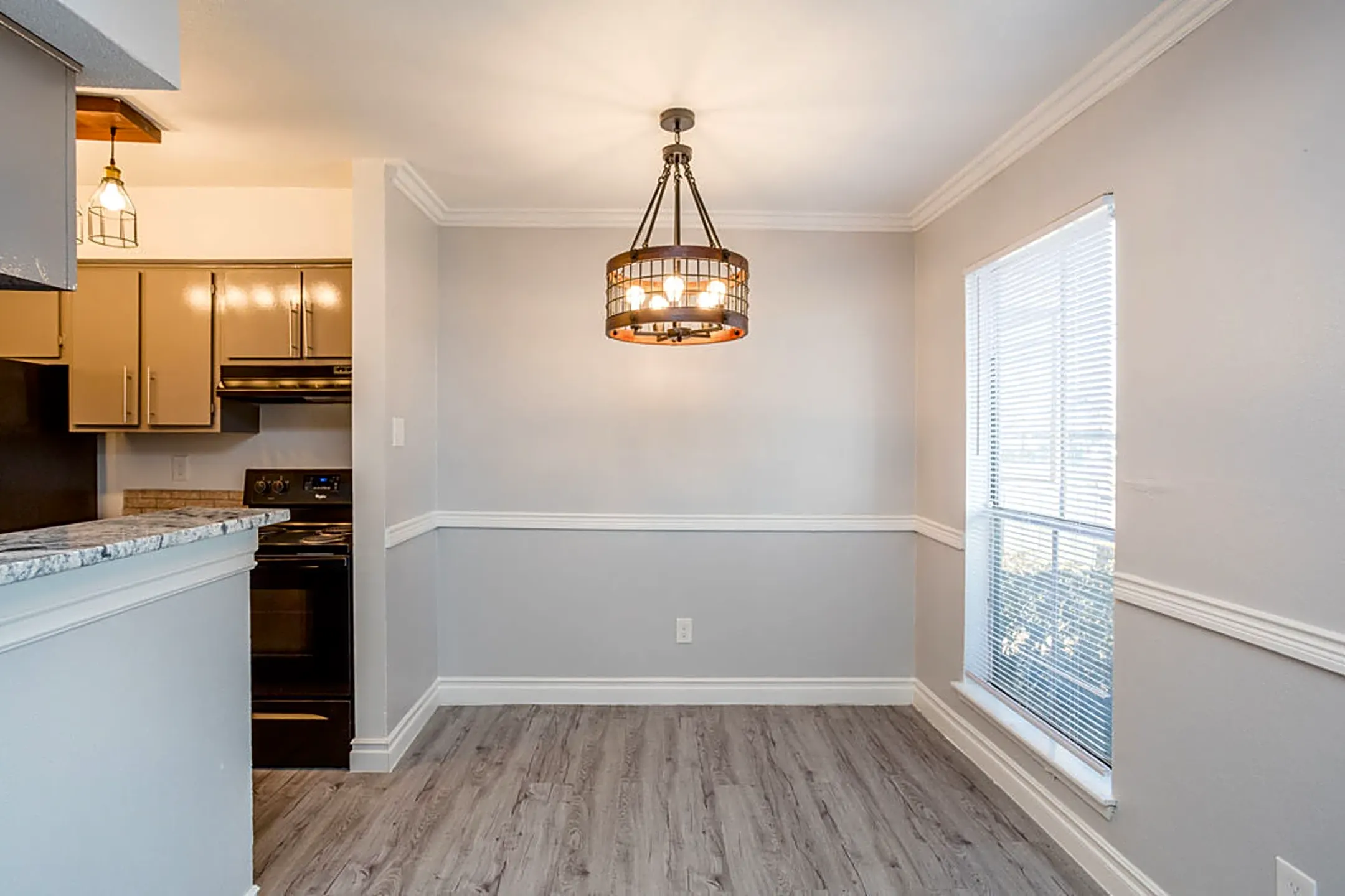 Ridge Point Apartments 2700 Westridge St Houston, TX Apartments for
