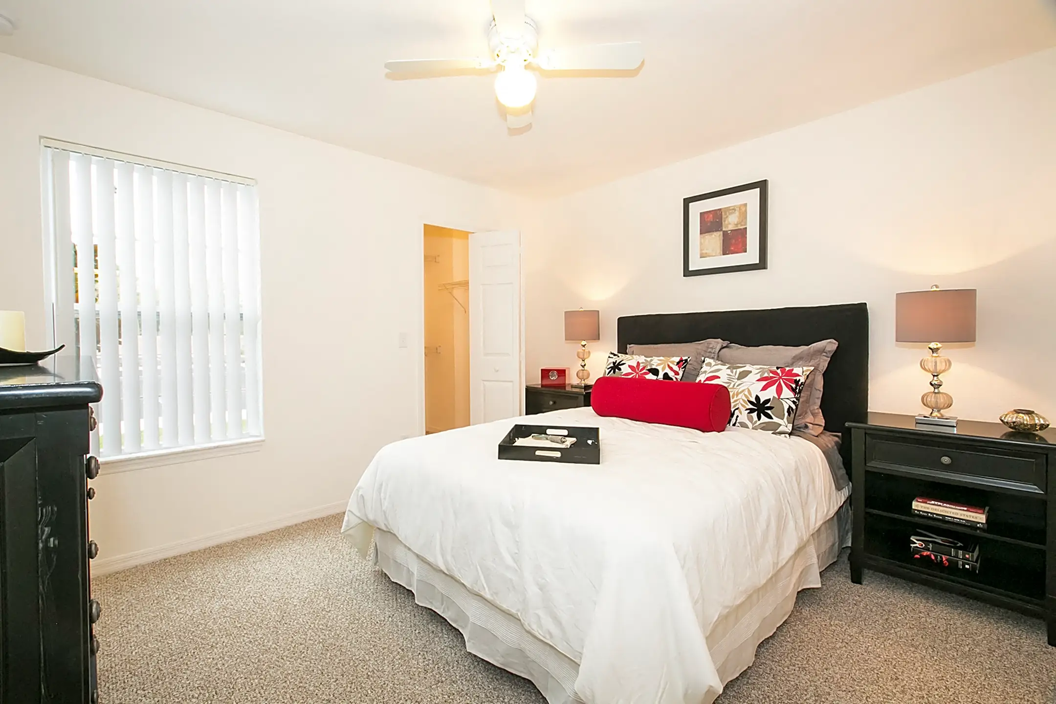 Vineland Landings Apartments 4480 Foothill Drive Kissimmee, FL