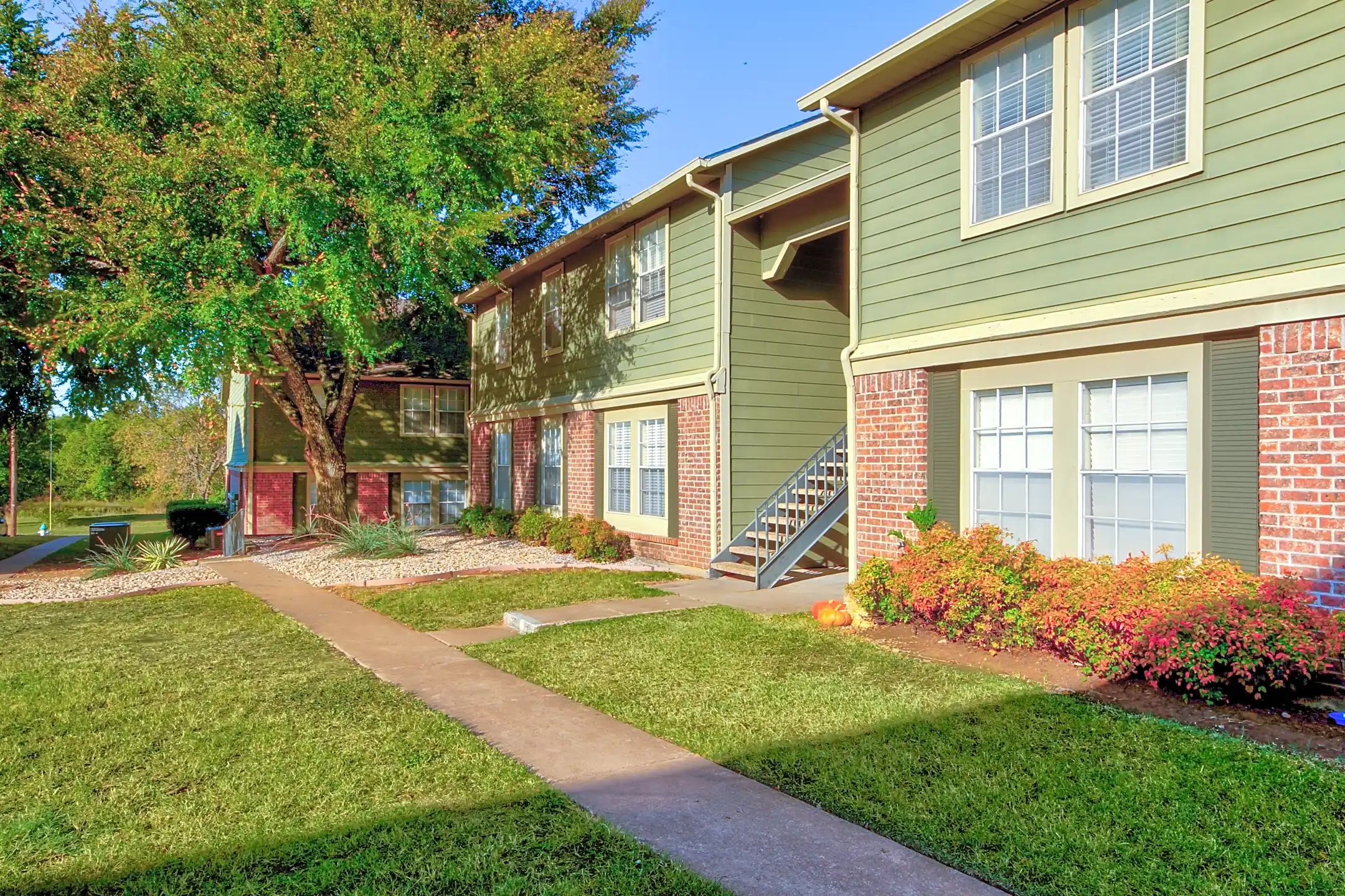 Arbors Of Cleburne 815 Woodard Ave Cleburne, TX Apartments for Rent