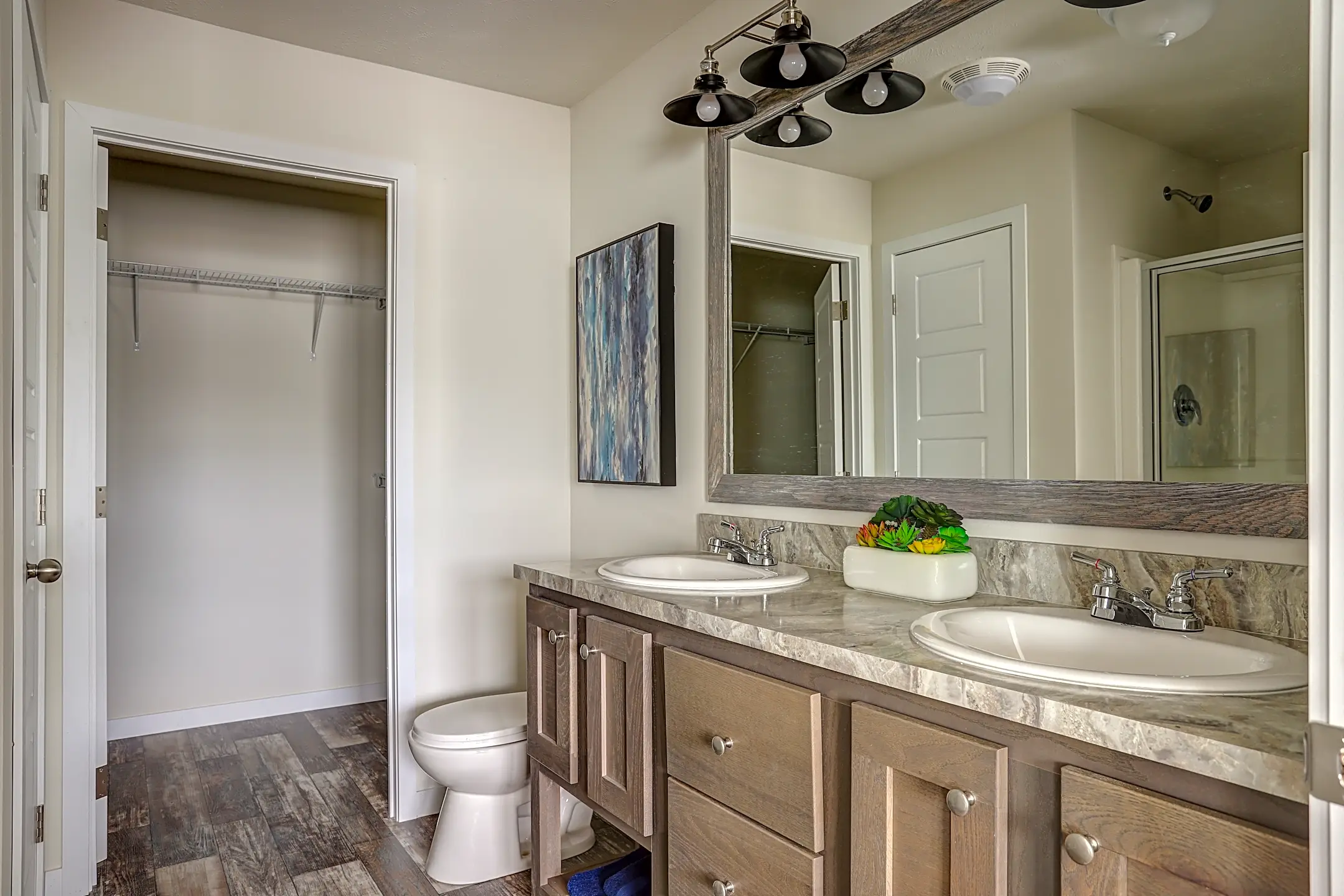 The Reserves 3977 Sherwood Lakes Blvd Jackson, MI Apartments for