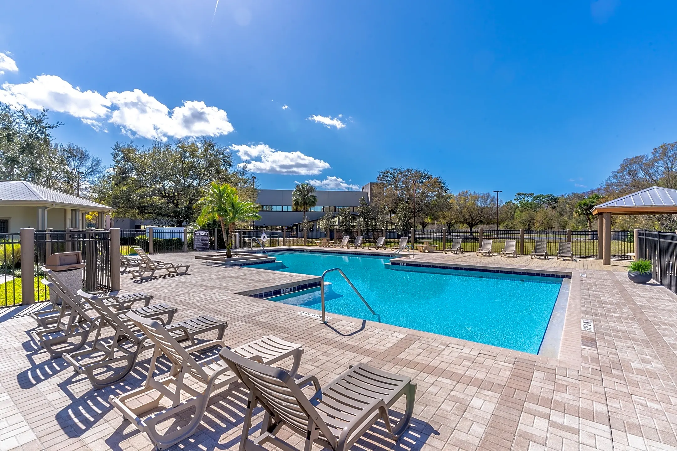 Retreat at Valencia - 8413 Valencia Village Ln | Orlando, FL Apartments ...