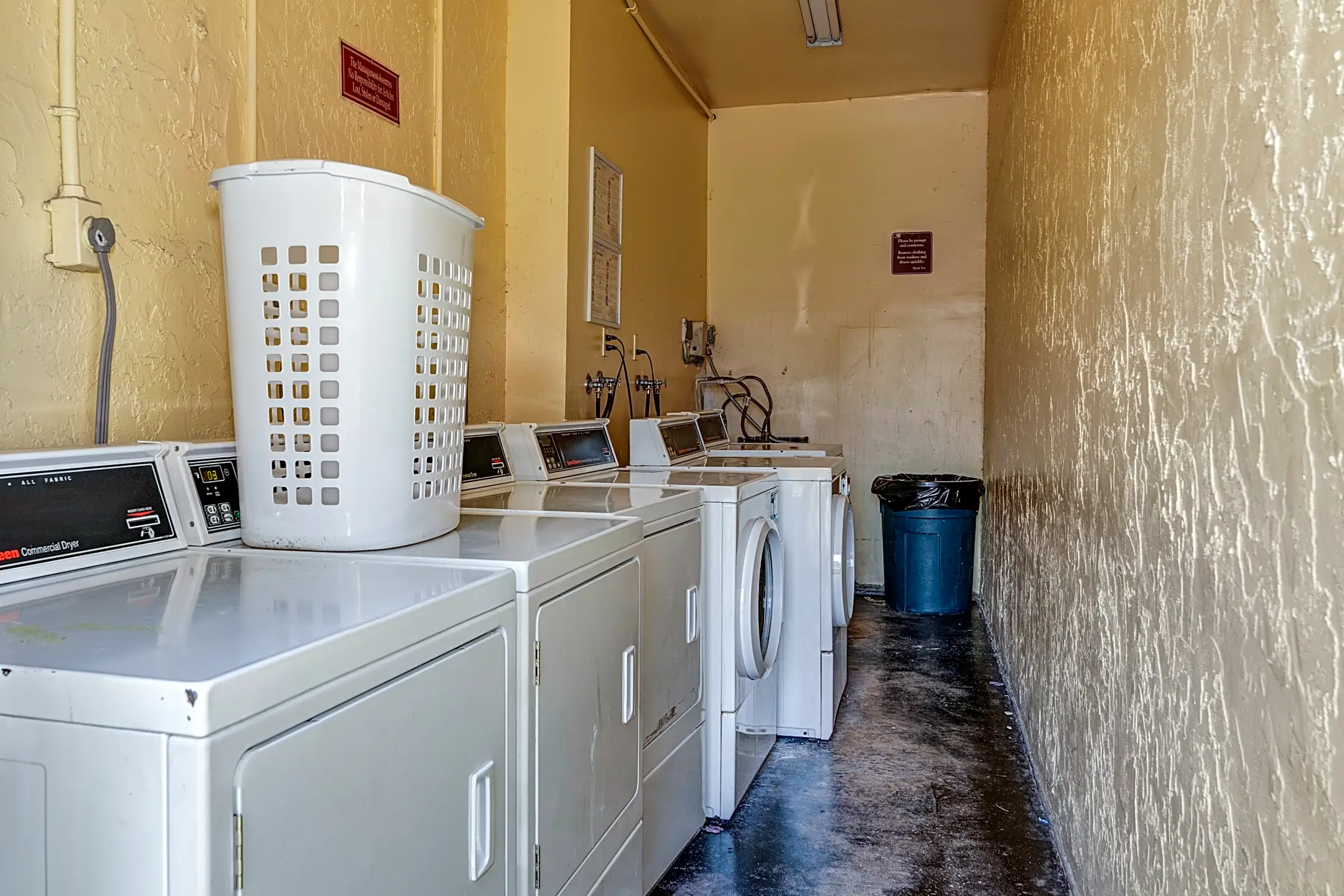 Summerfield Sunrise, FL 33351