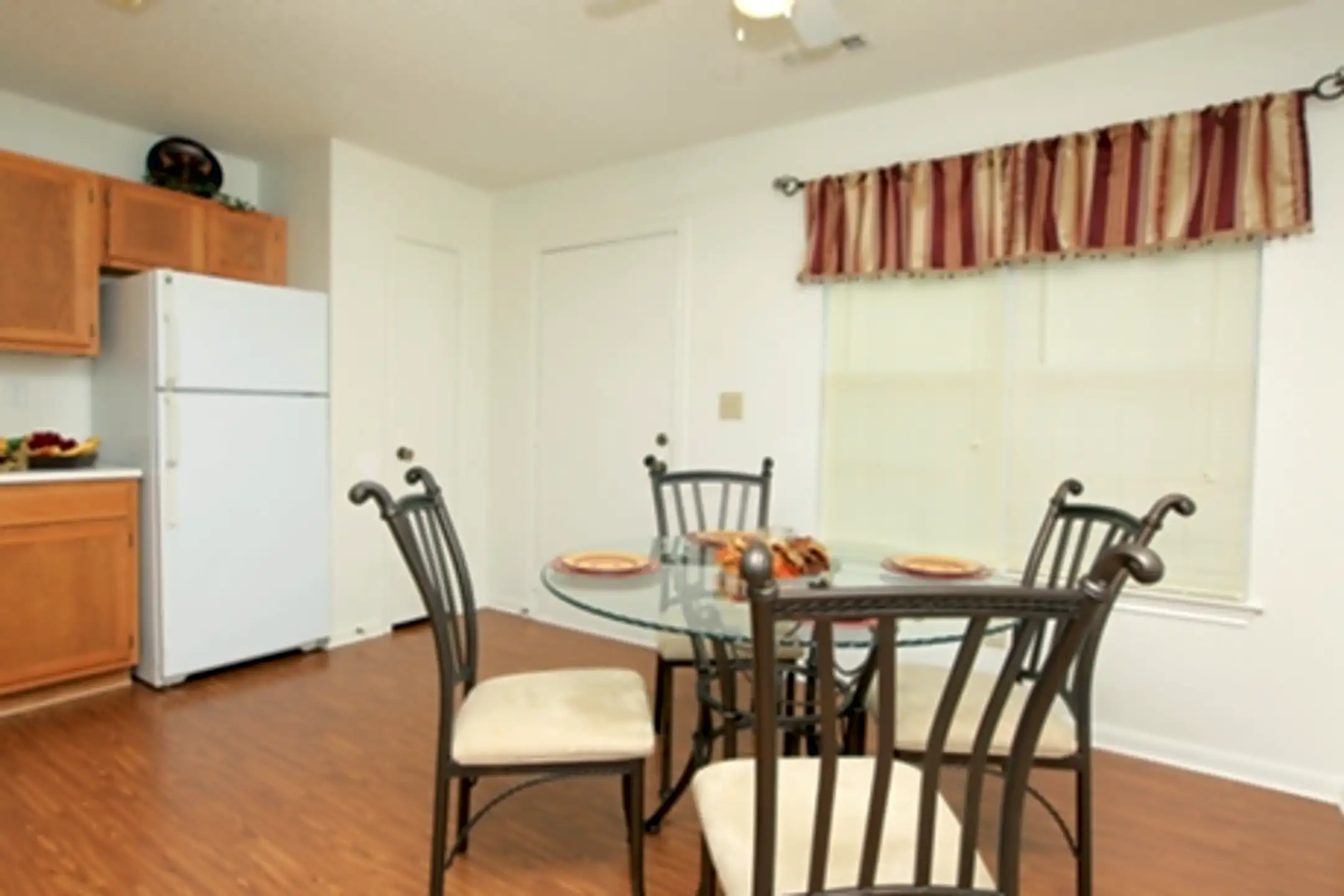 Brookside Pointe Apartments 1600 Brooks Pointe Cir Travelers Rest