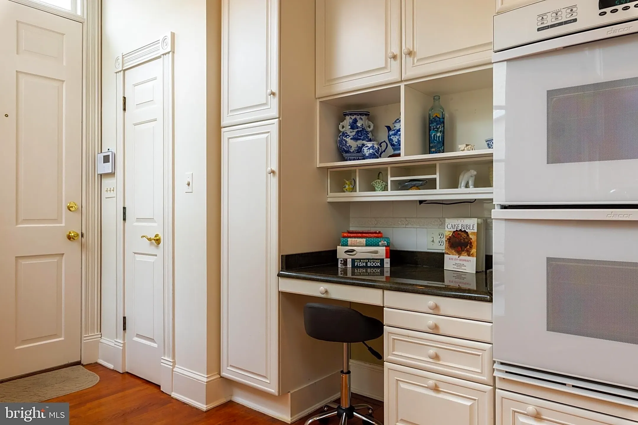 2022 Hillyer Pl NW - Washington, DC