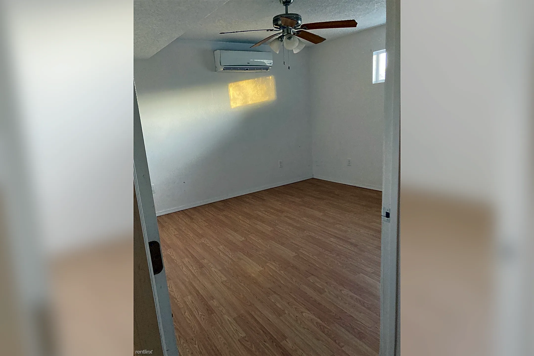 Dining Room - 432 Aniceto Rd NW - Albuquerque, NM