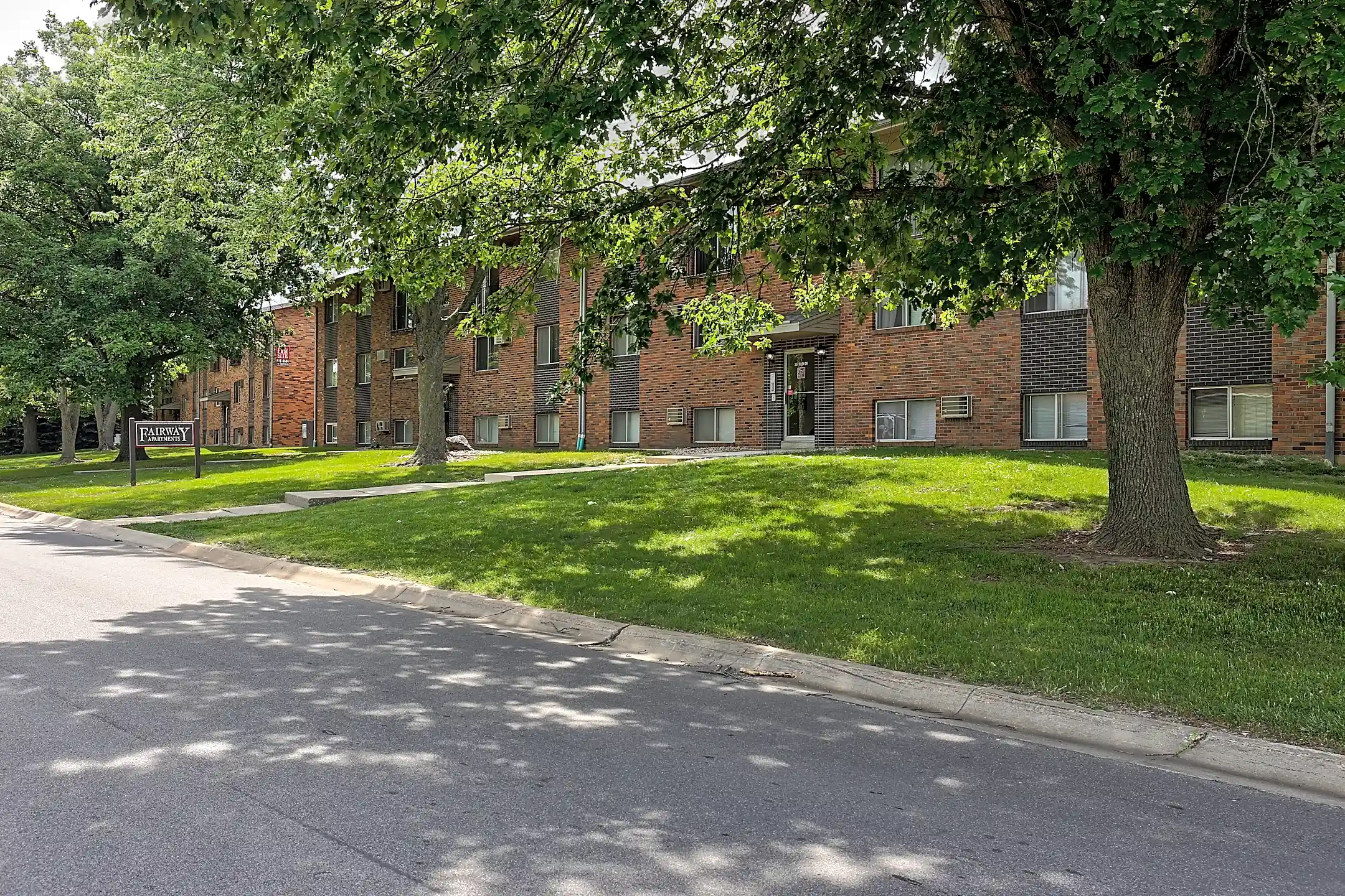 Fairway Apartments 305313 Riley Dr Bloomington, IL Apartments for