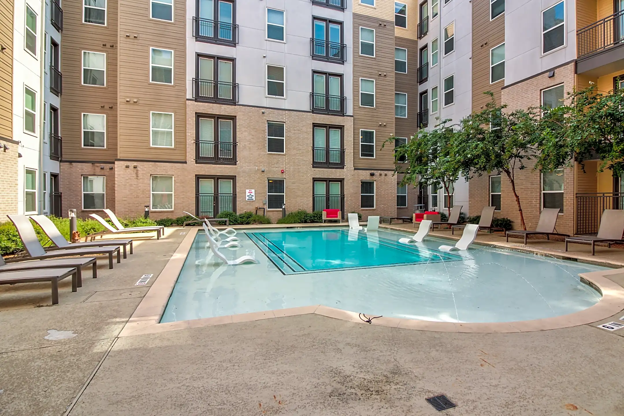 Campus Vue Student Apartments 4459 N Macgregor Way Houston, TX